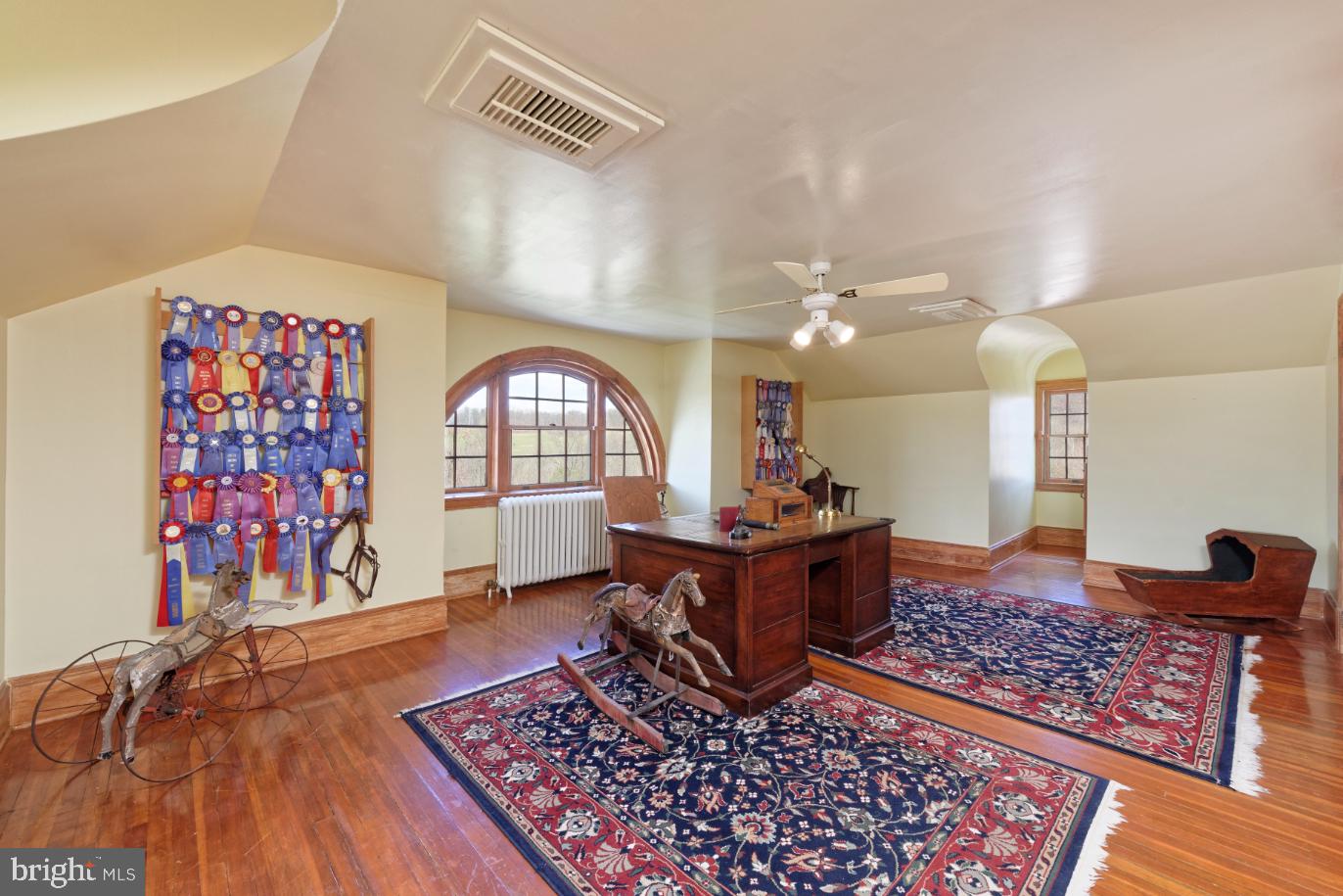 DELAPLANE MEADOWS - Residential