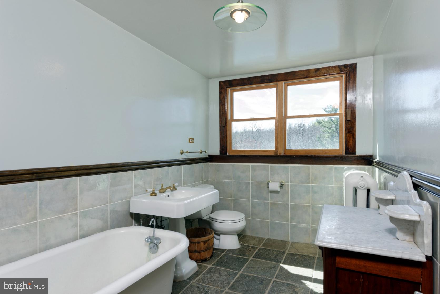 DELAPLANE MEADOWS - Residential