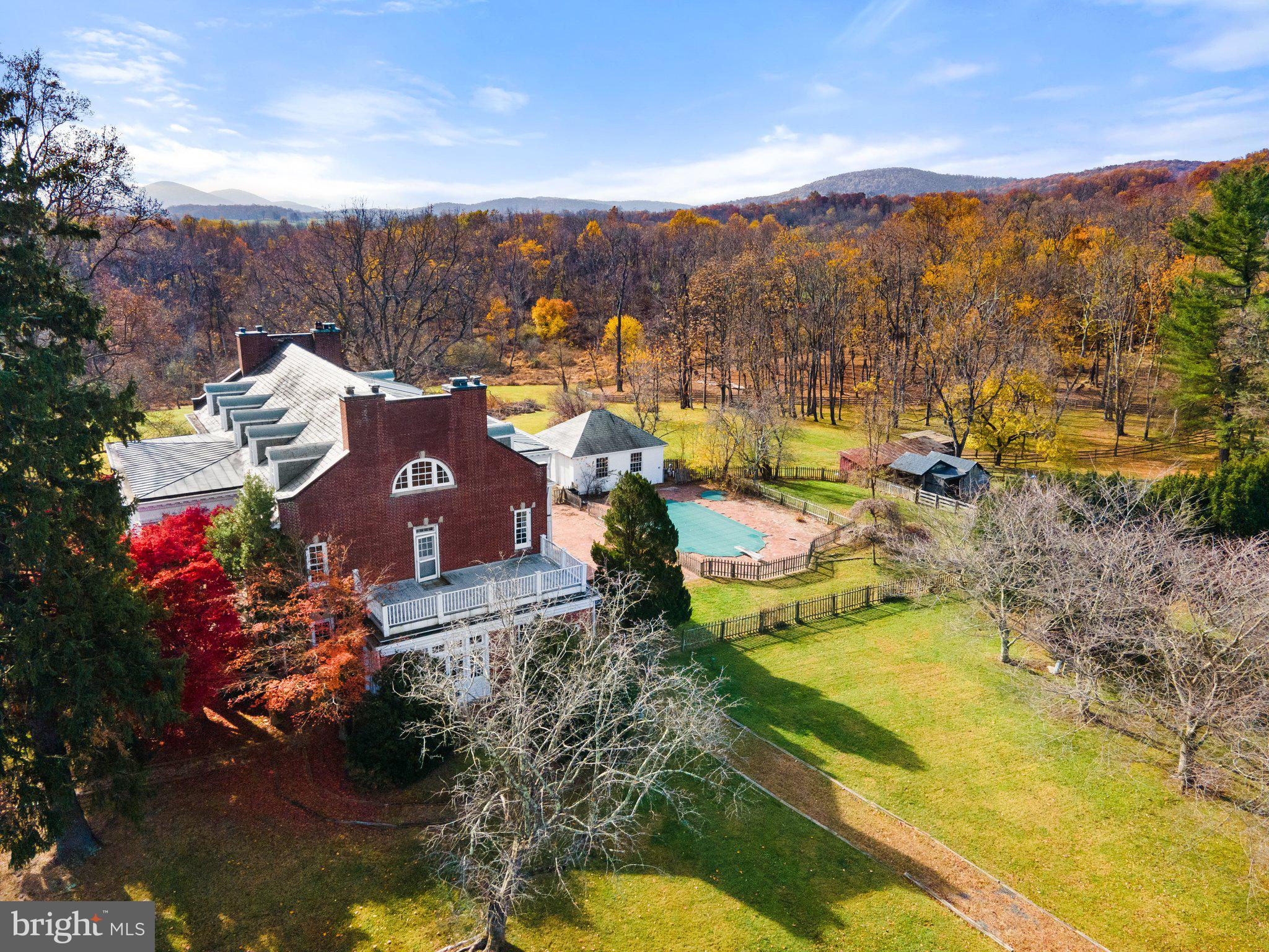 DELAPLANE MEADOWS - Residential