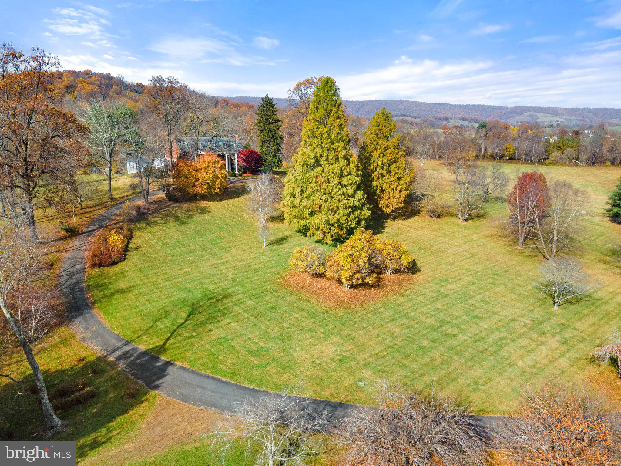 DELAPLANE MEADOWS - Residential