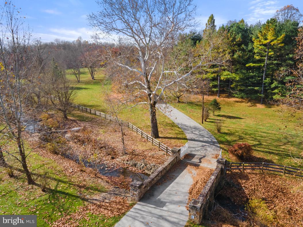 DELAPLANE MEADOWS - Residential