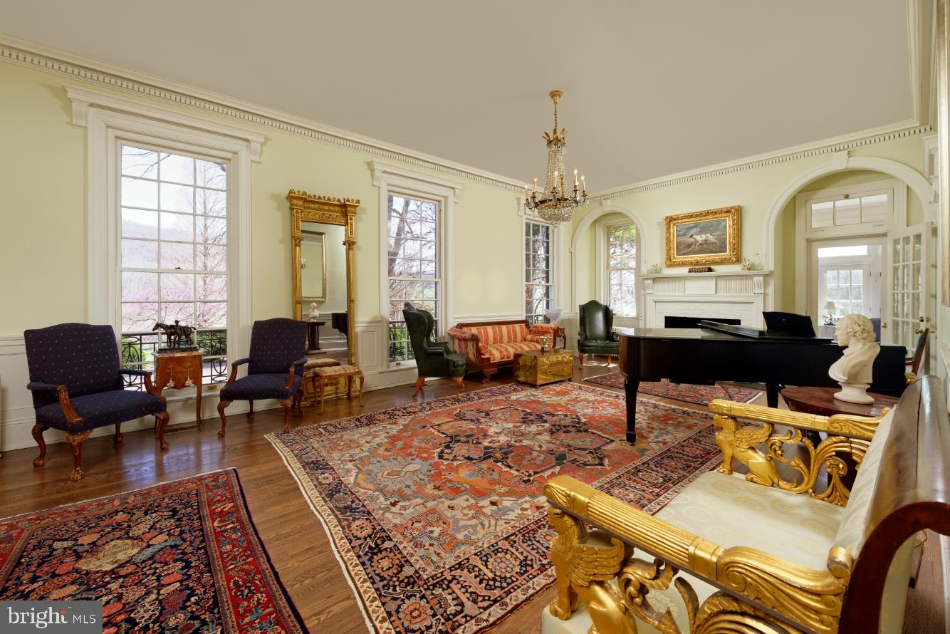 DELAPLANE MEADOWS - Residential