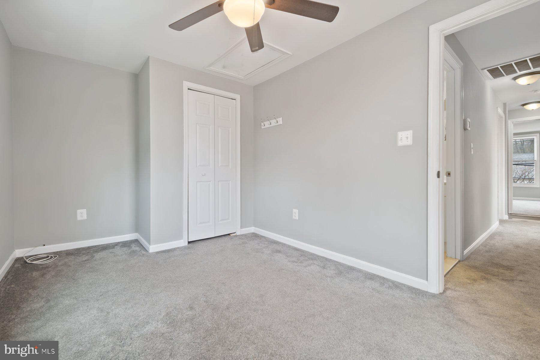 LANDSDOWNE - Residential