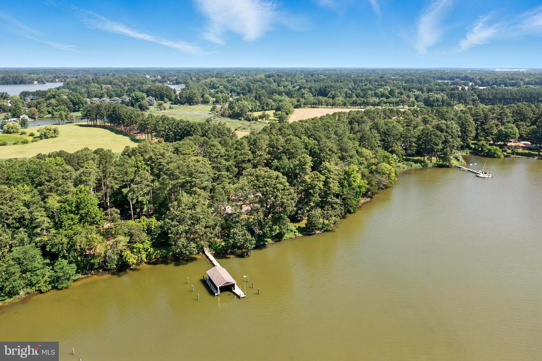 CEDAR POINT - Residential