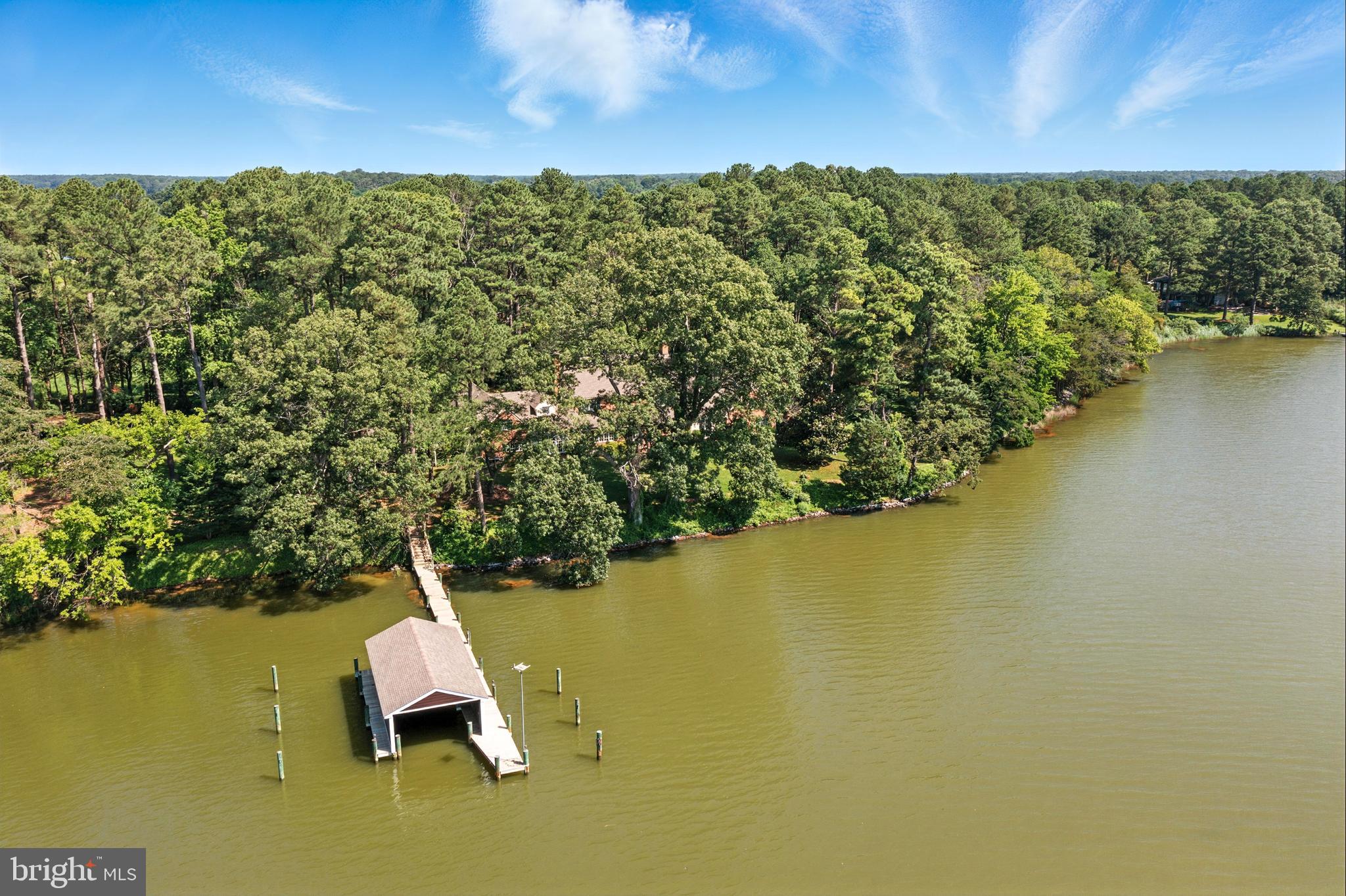 CEDAR POINT - Residential