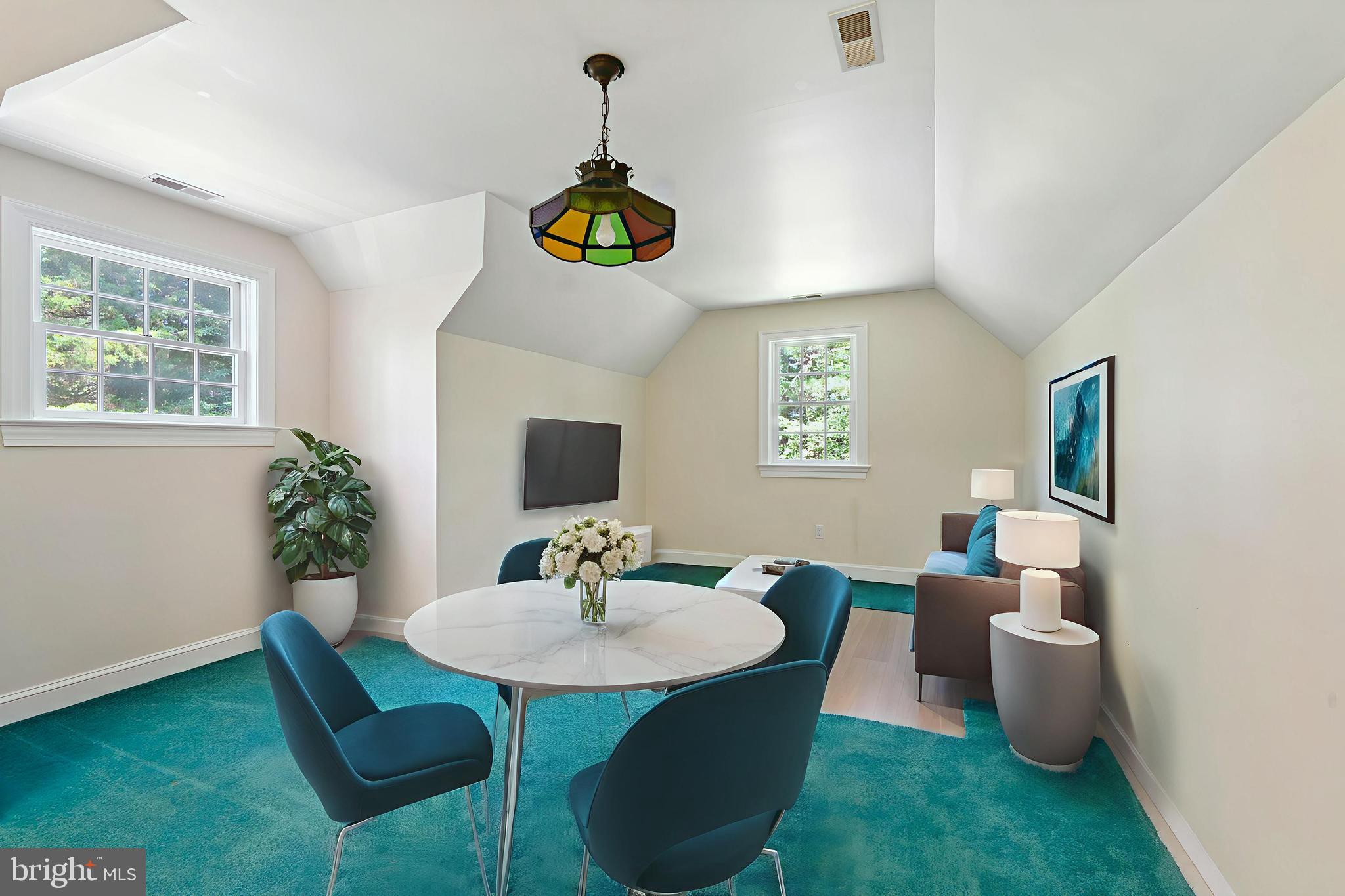 CEDAR POINT - Residential