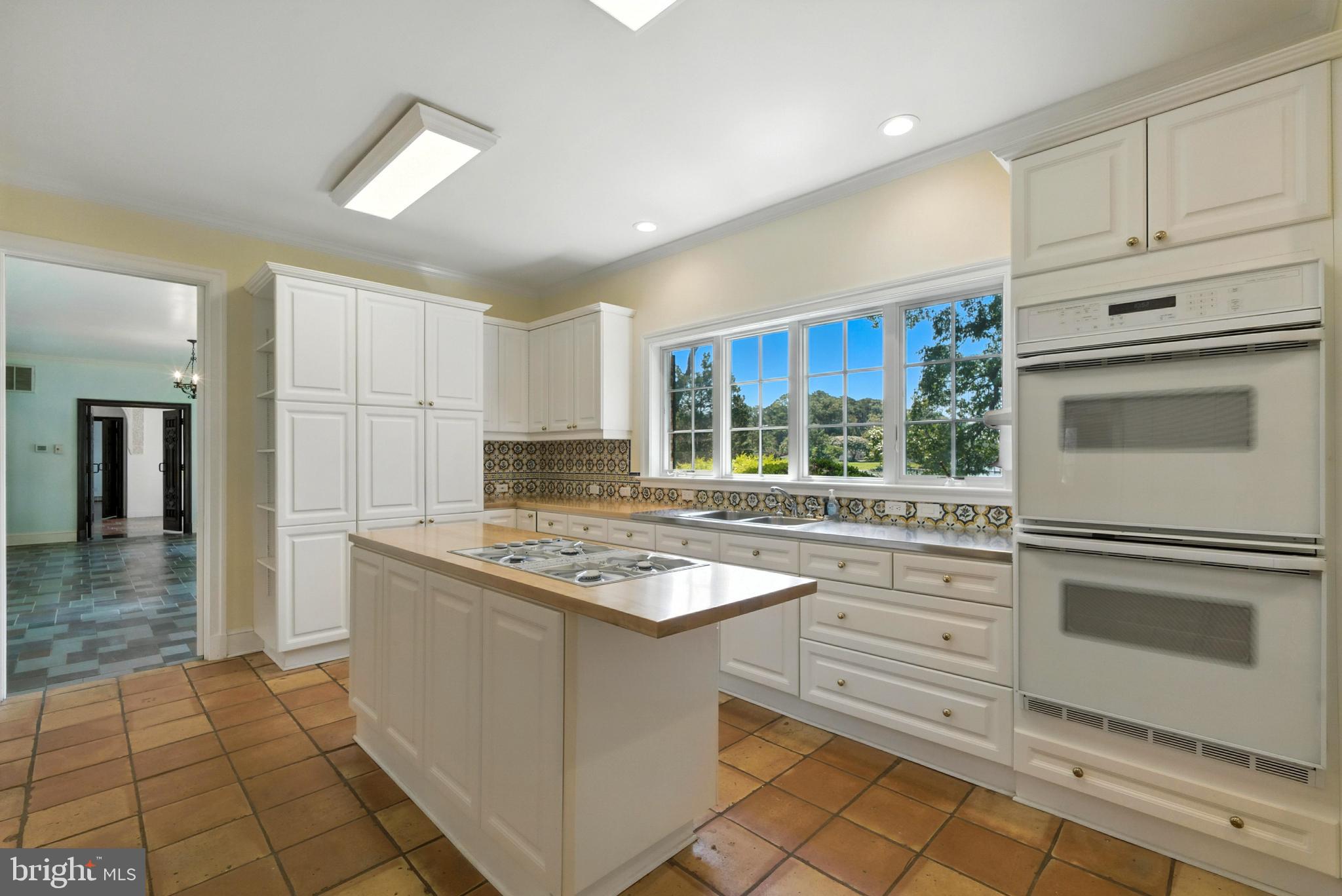 CEDAR POINT - Residential