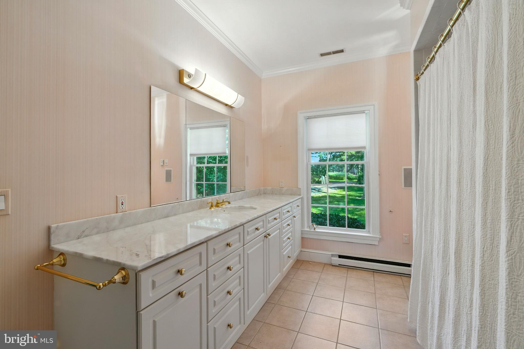 CEDAR POINT - Residential