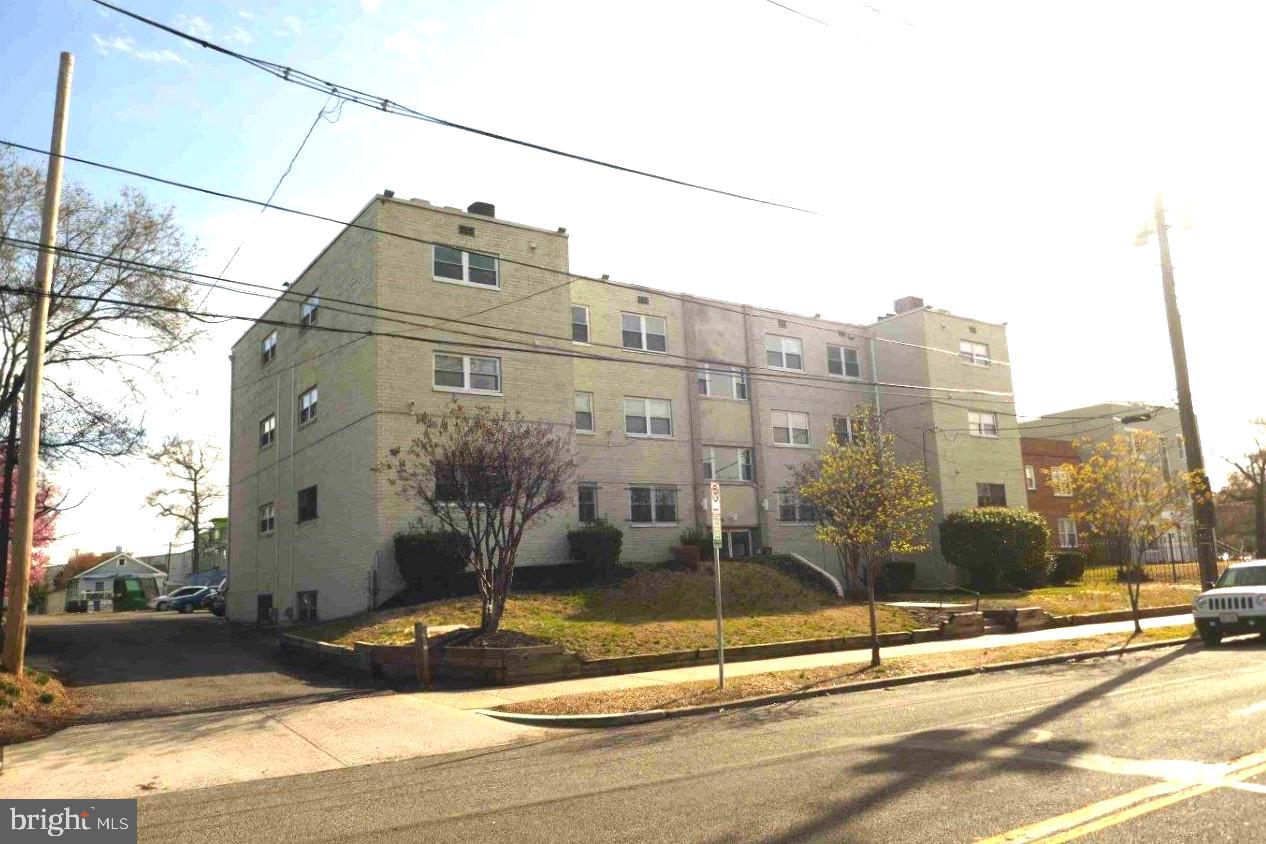 4810 QUARLES STREET NE 103