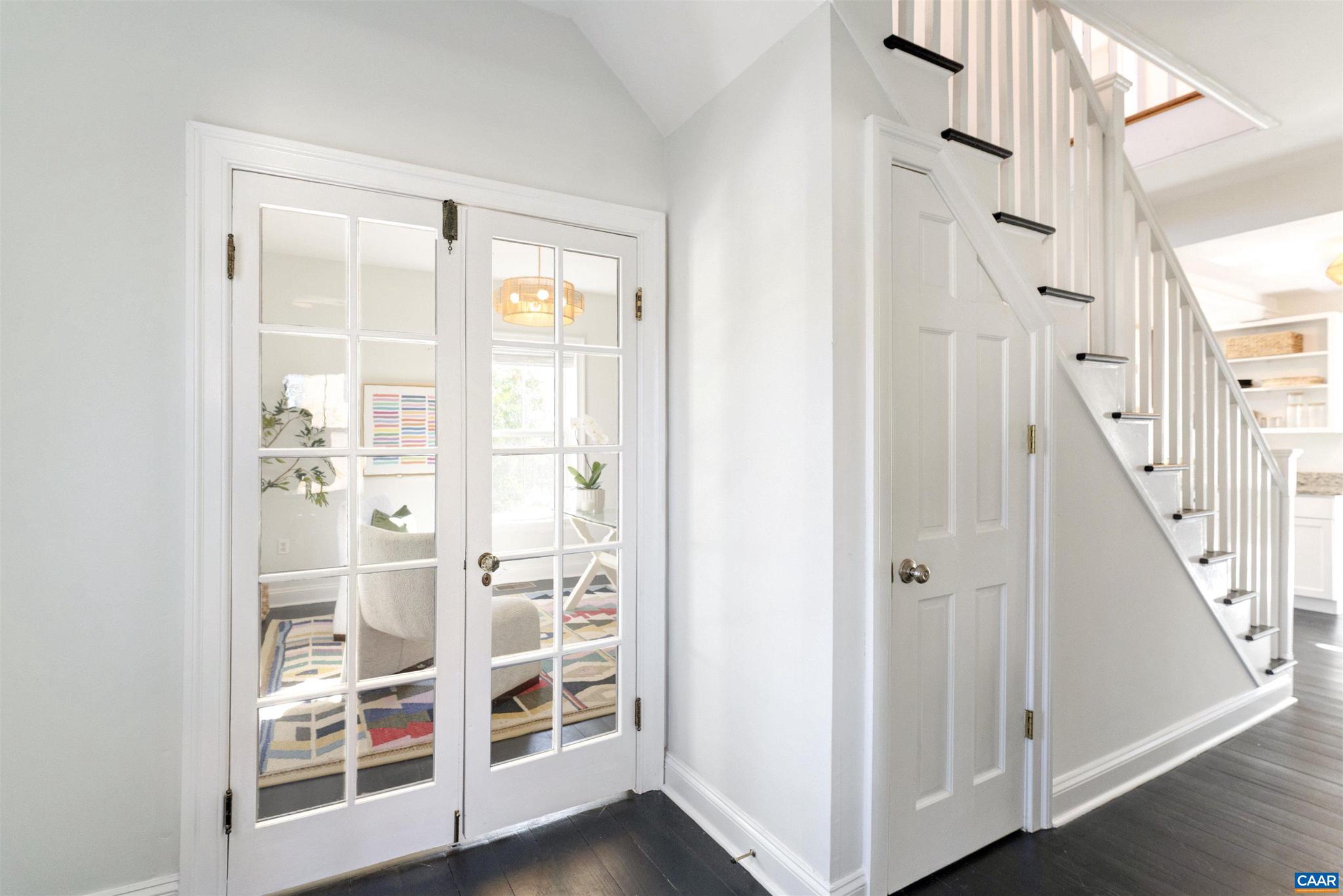 BELMONT - Residential