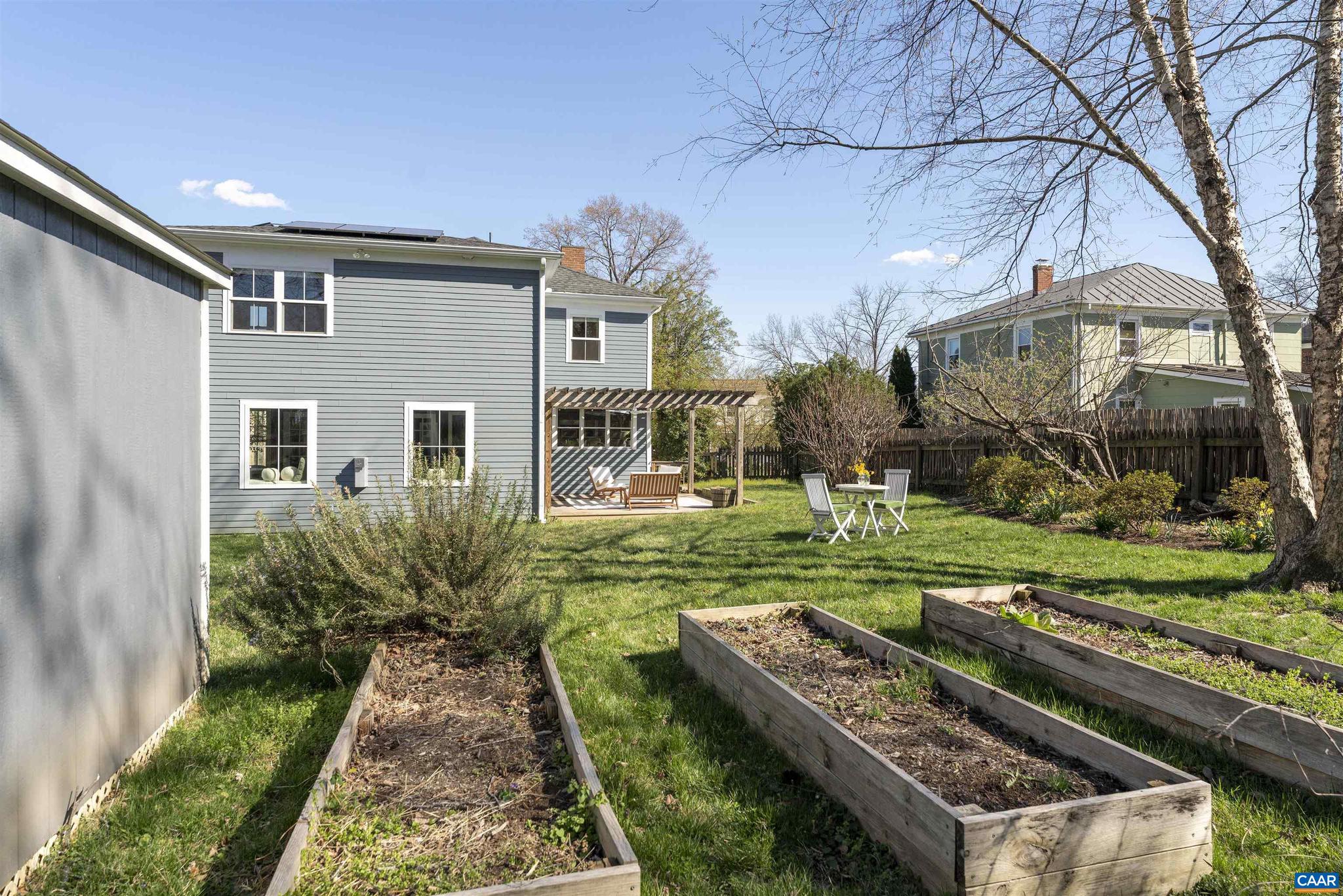 BELMONT - Residential