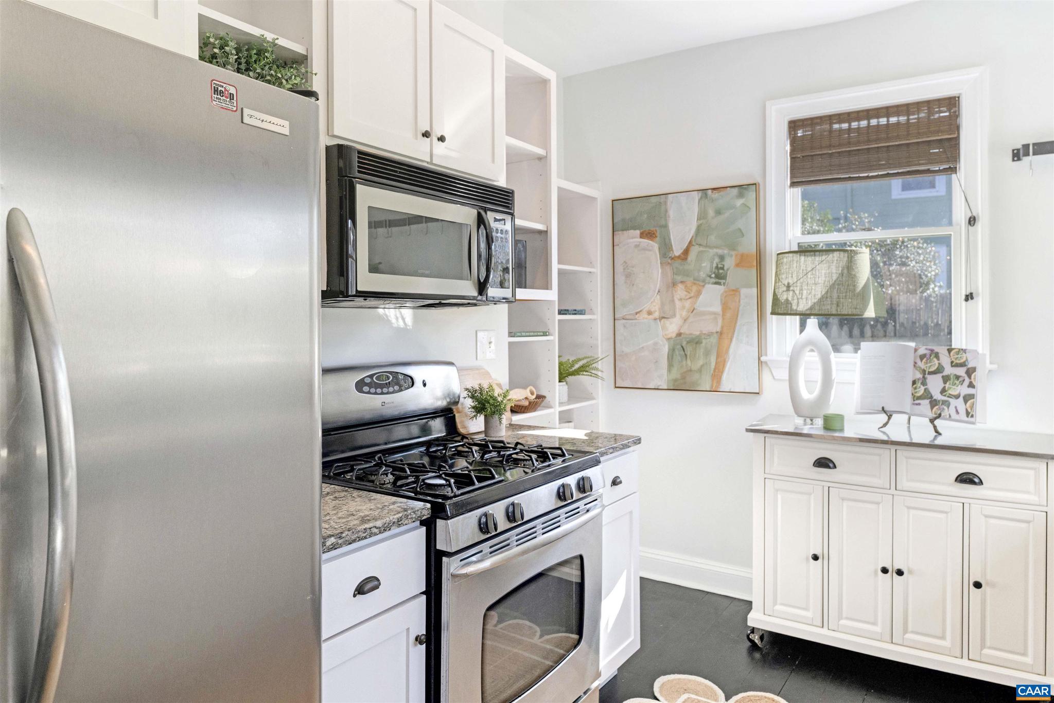 BELMONT - Residential