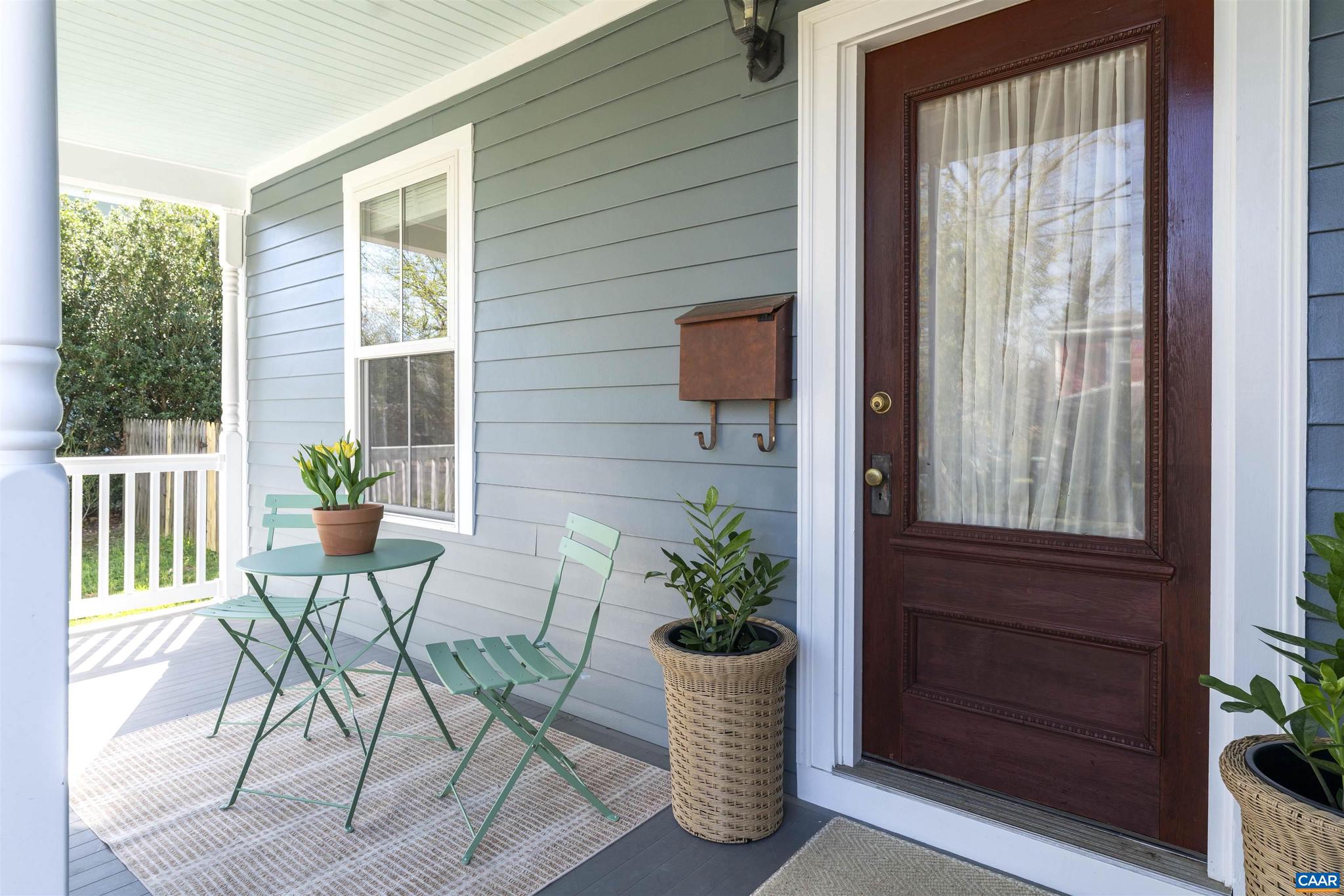 BELMONT - Residential