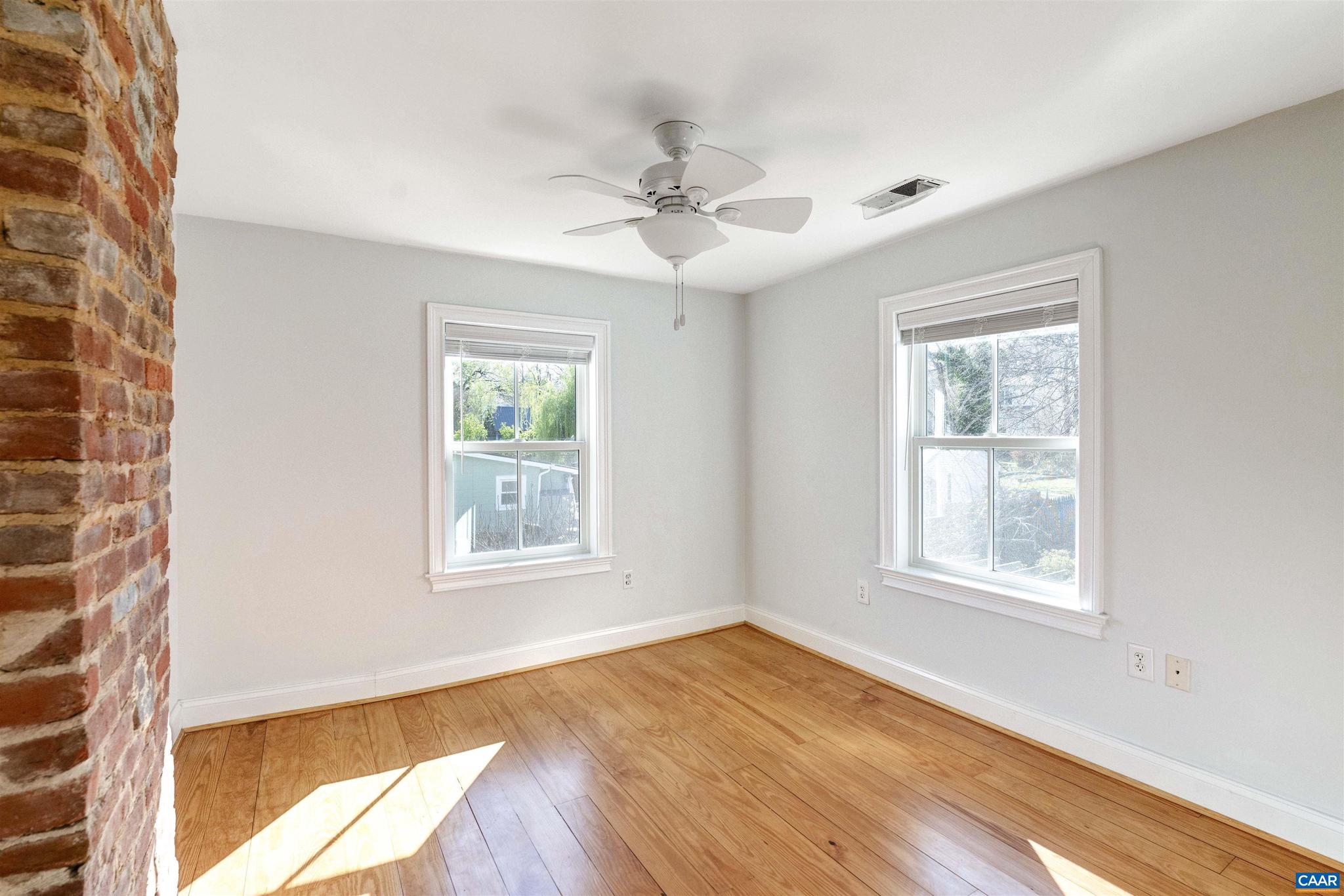 BELMONT - Residential