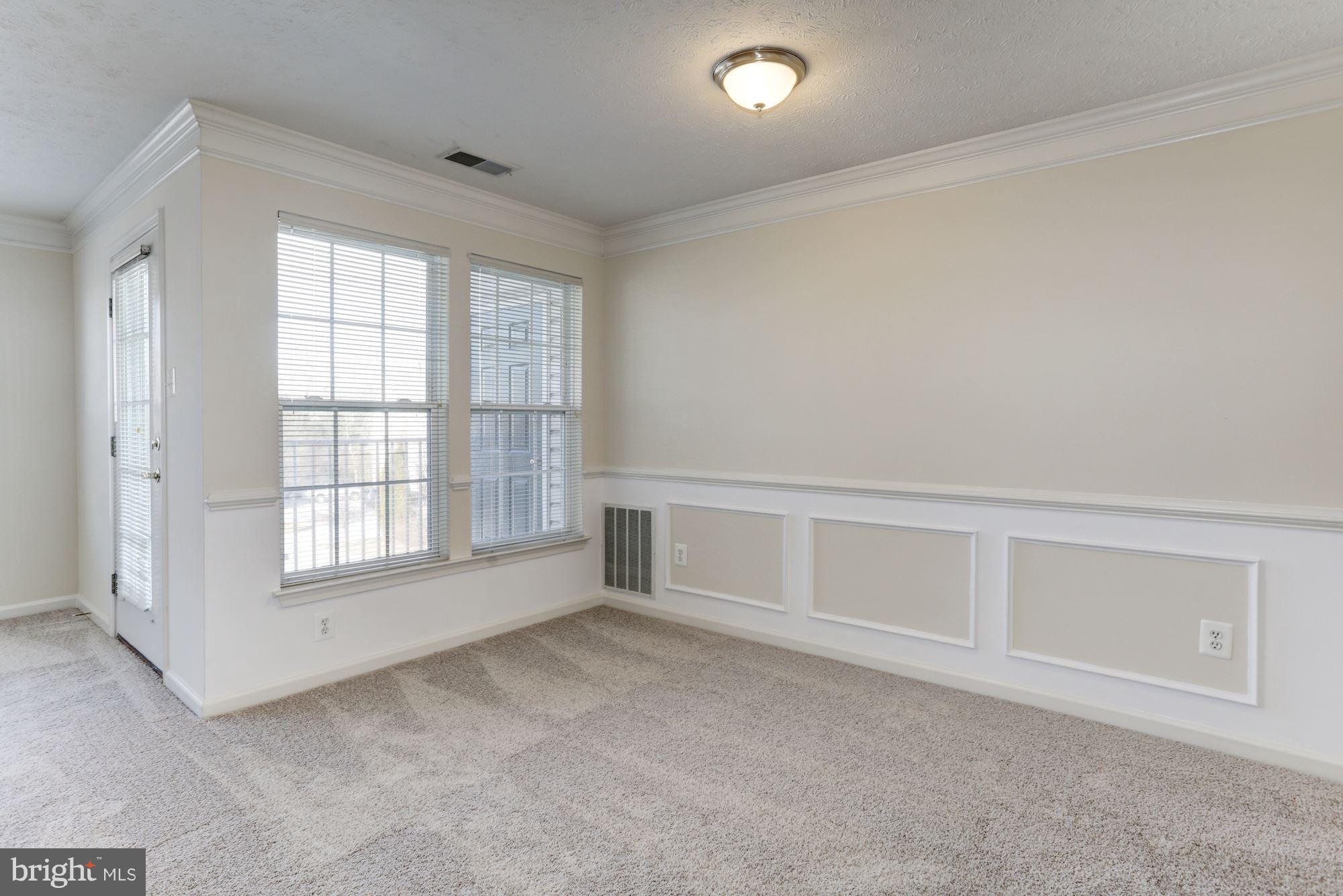 OWINGS MILLS NEWTOWN - Residential Lease