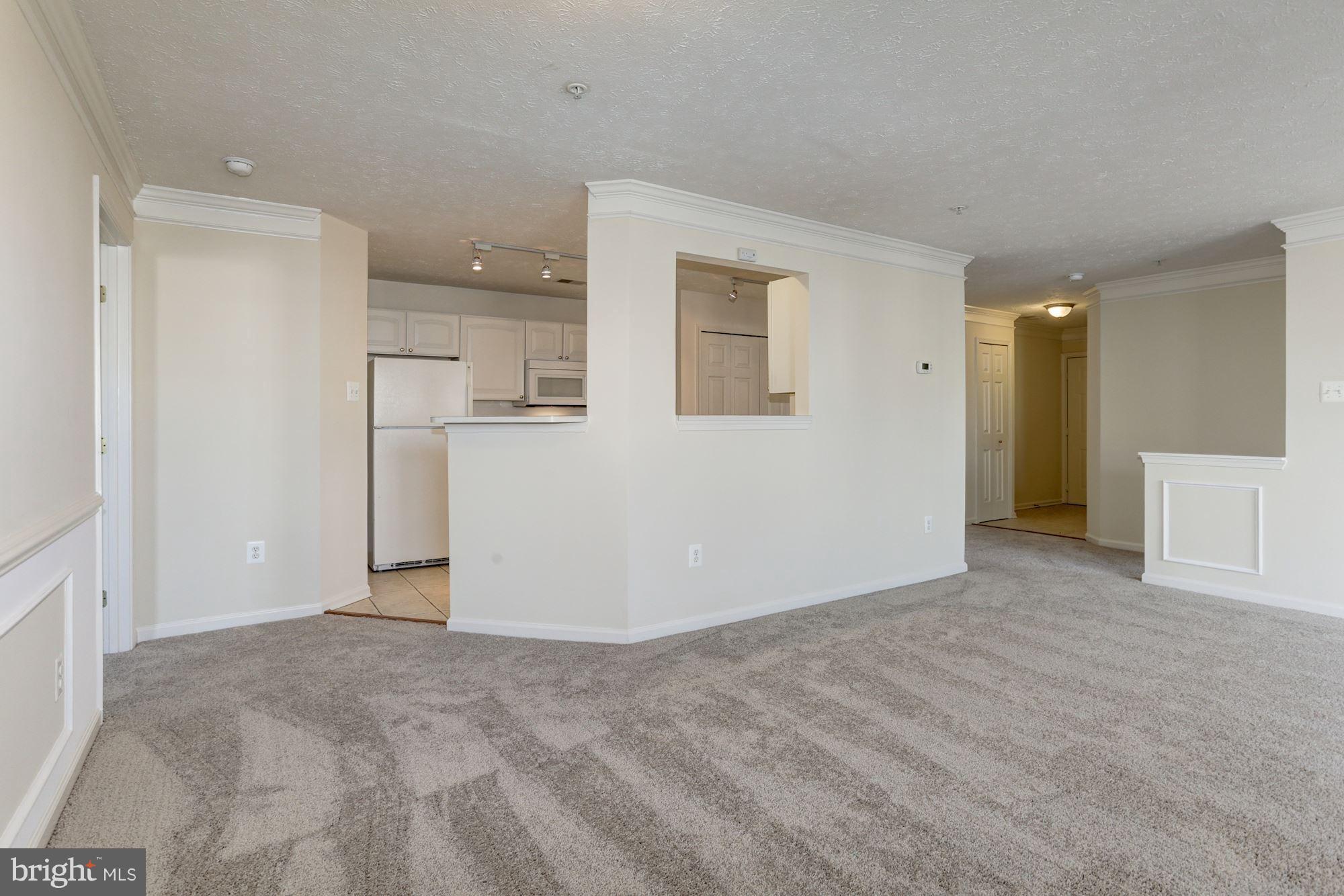 OWINGS MILLS NEWTOWN - Residential Lease