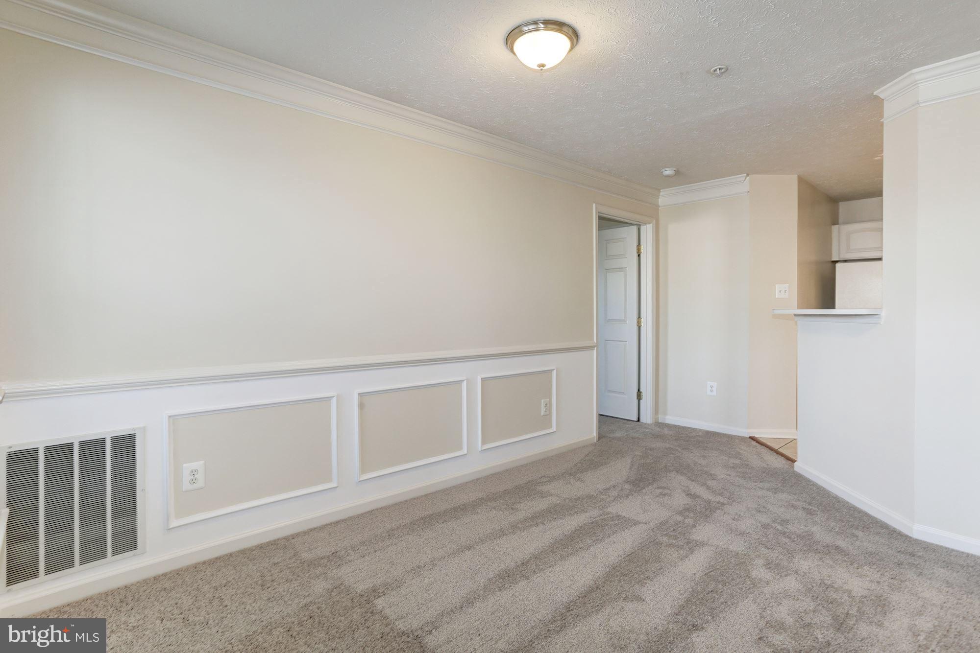 OWINGS MILLS NEWTOWN - Residential Lease