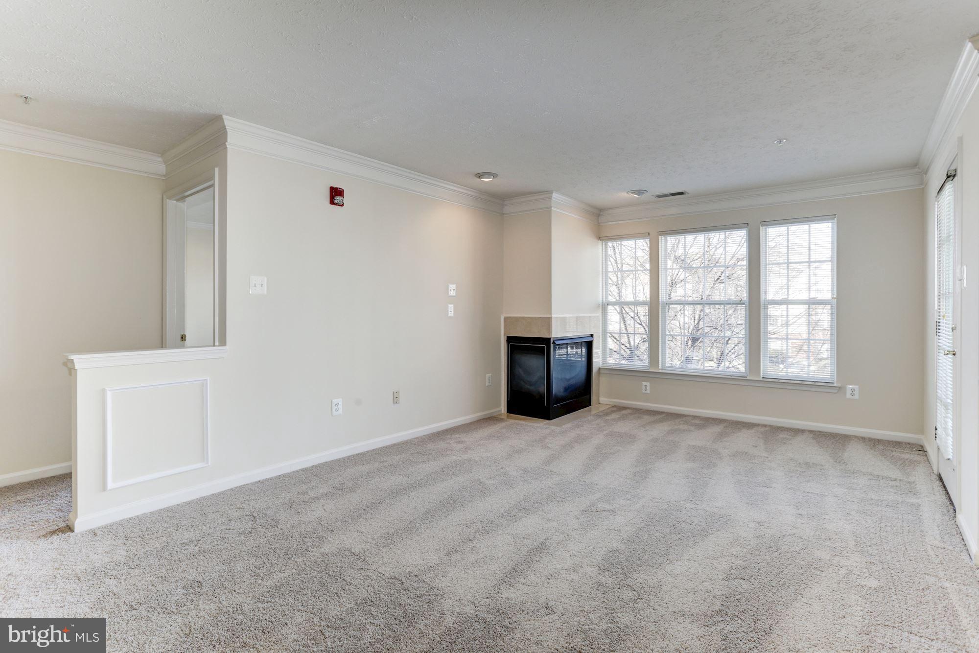 OWINGS MILLS NEWTOWN - Residential Lease