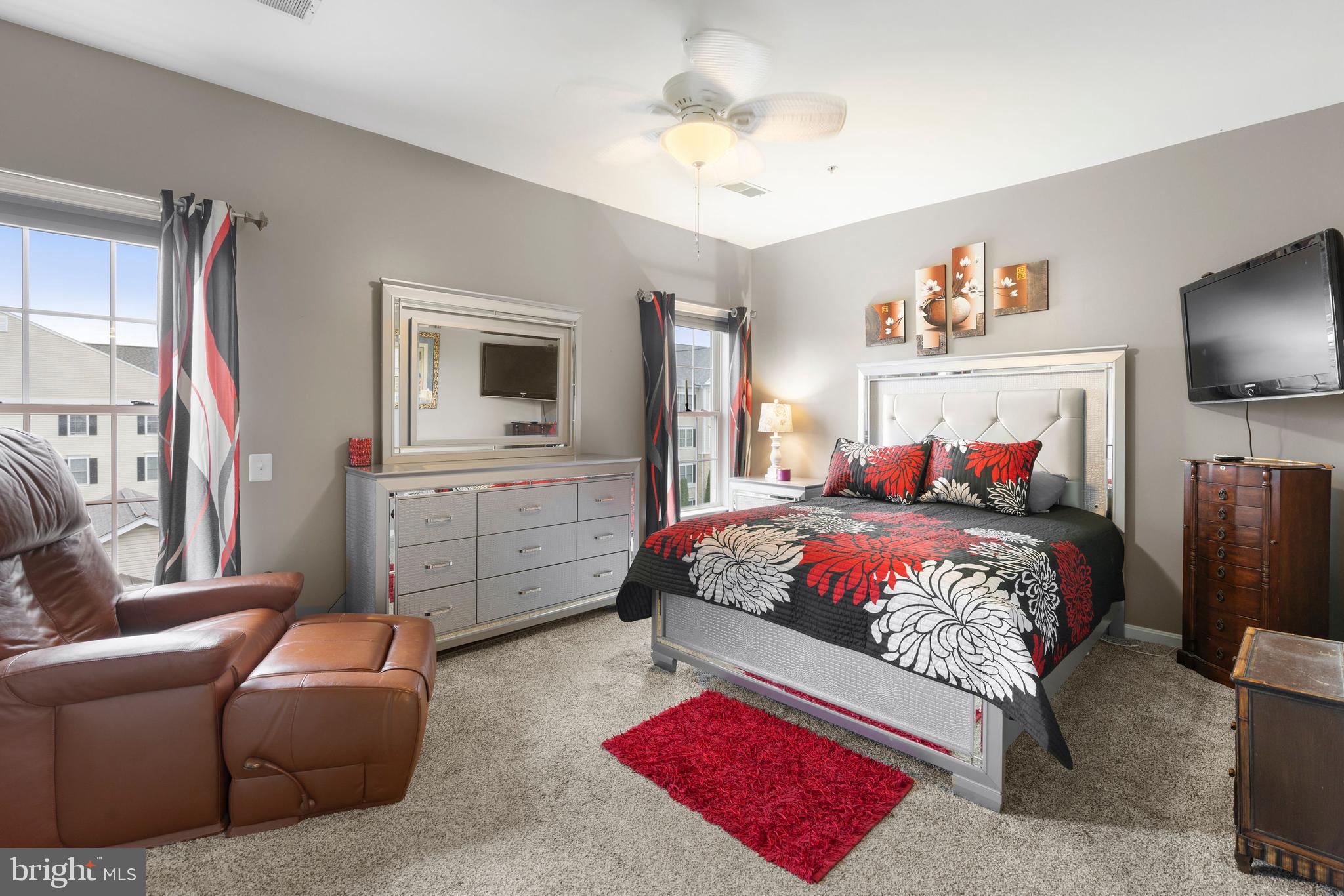 FOREST VIEW - Residential