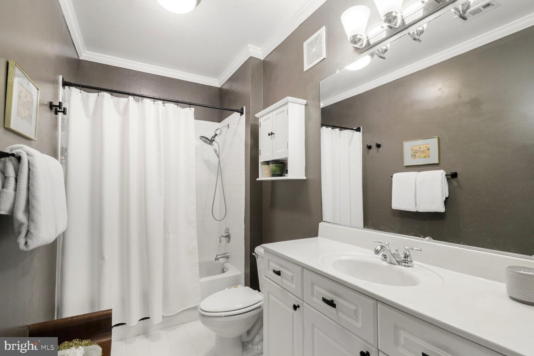 THE SIERRA - Residential