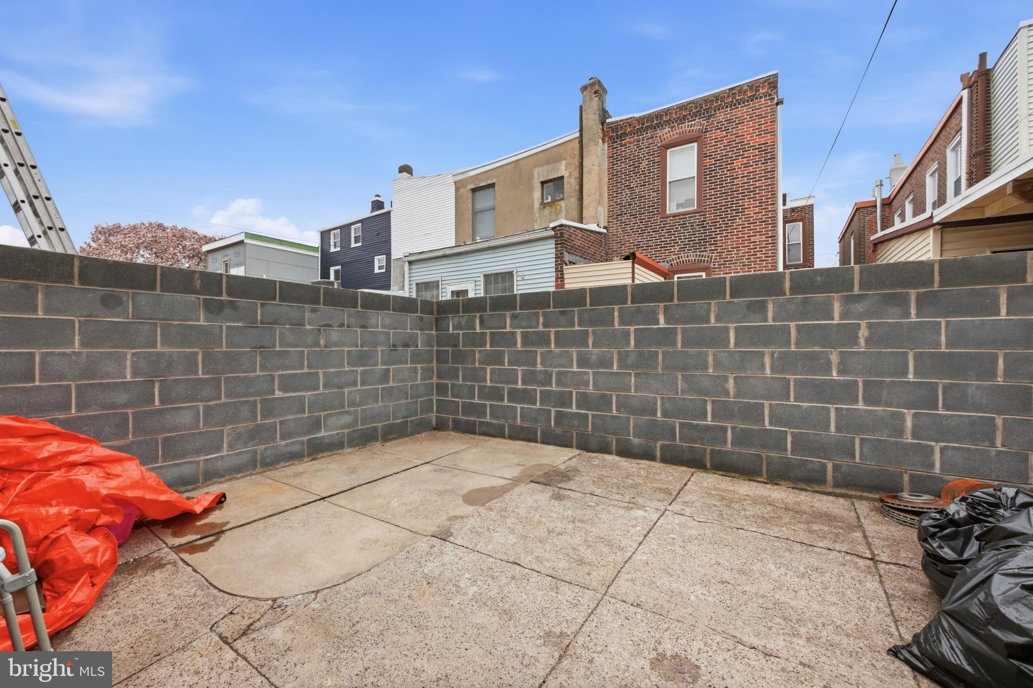 PORT RICHMOND - Residential