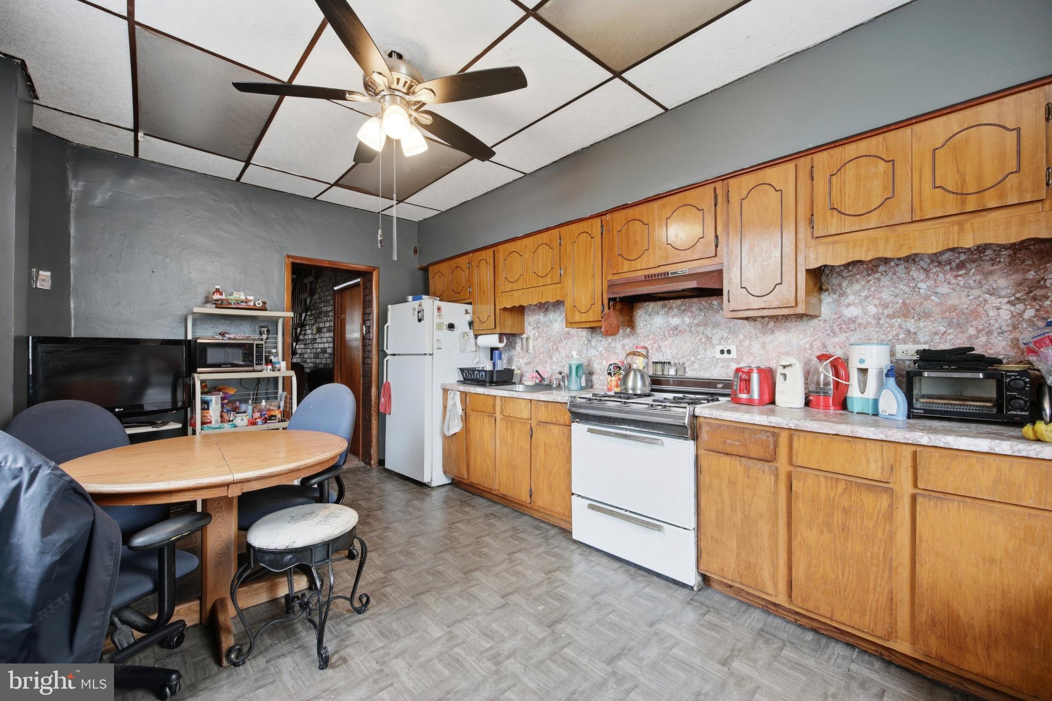 PORT RICHMOND - Residential