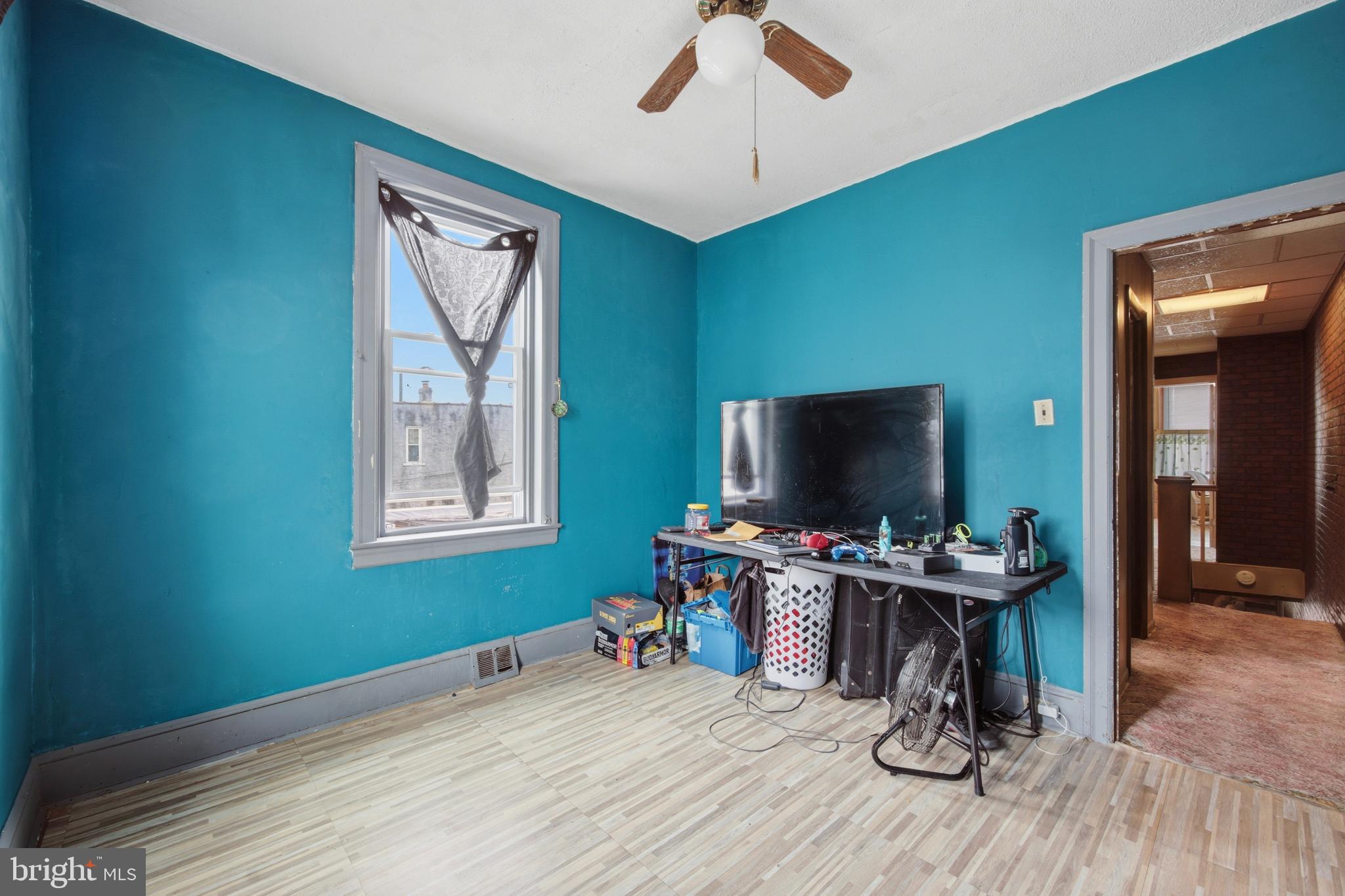 PORT RICHMOND - Residential