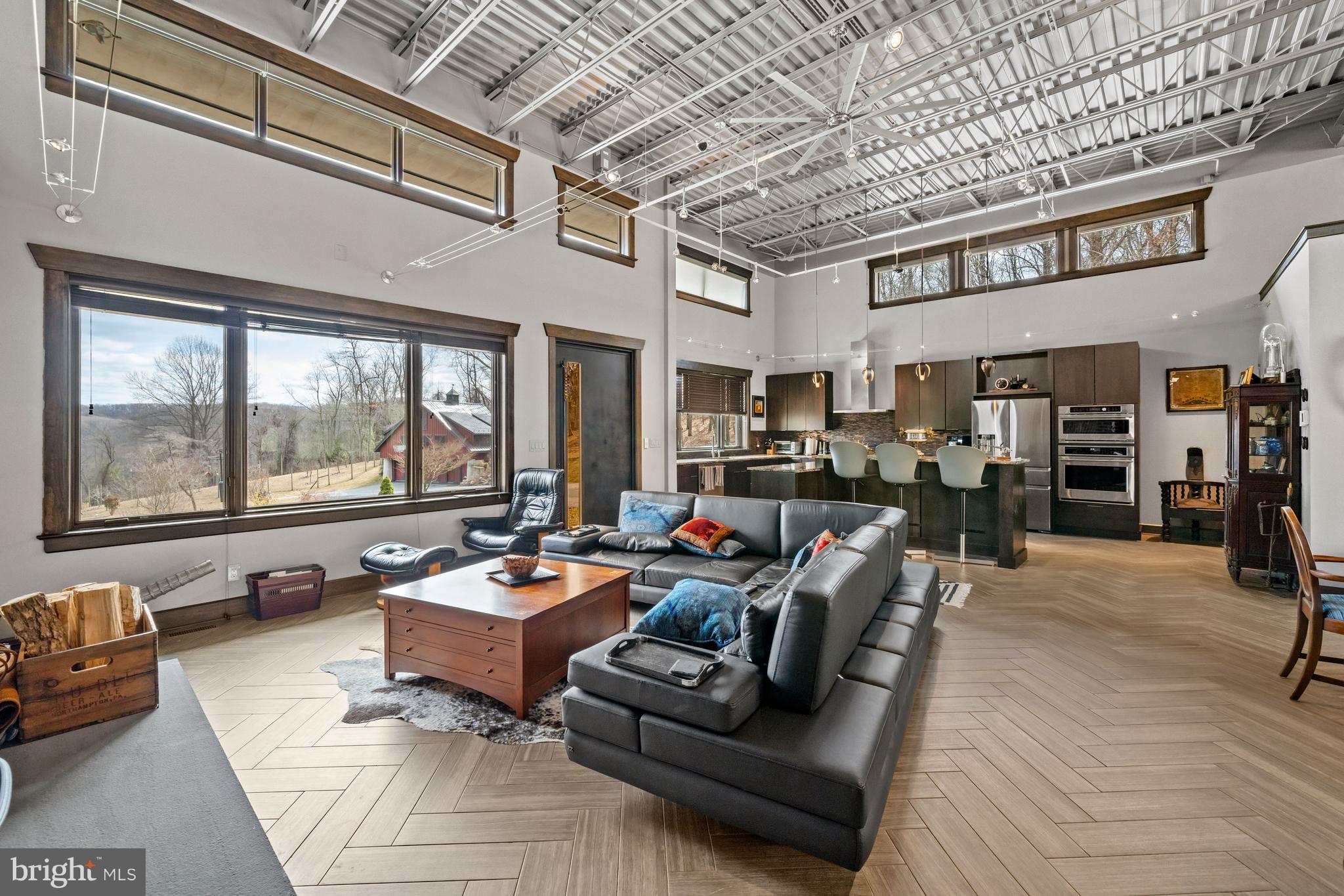 3924 THOMPSON BRIDGE ROAD