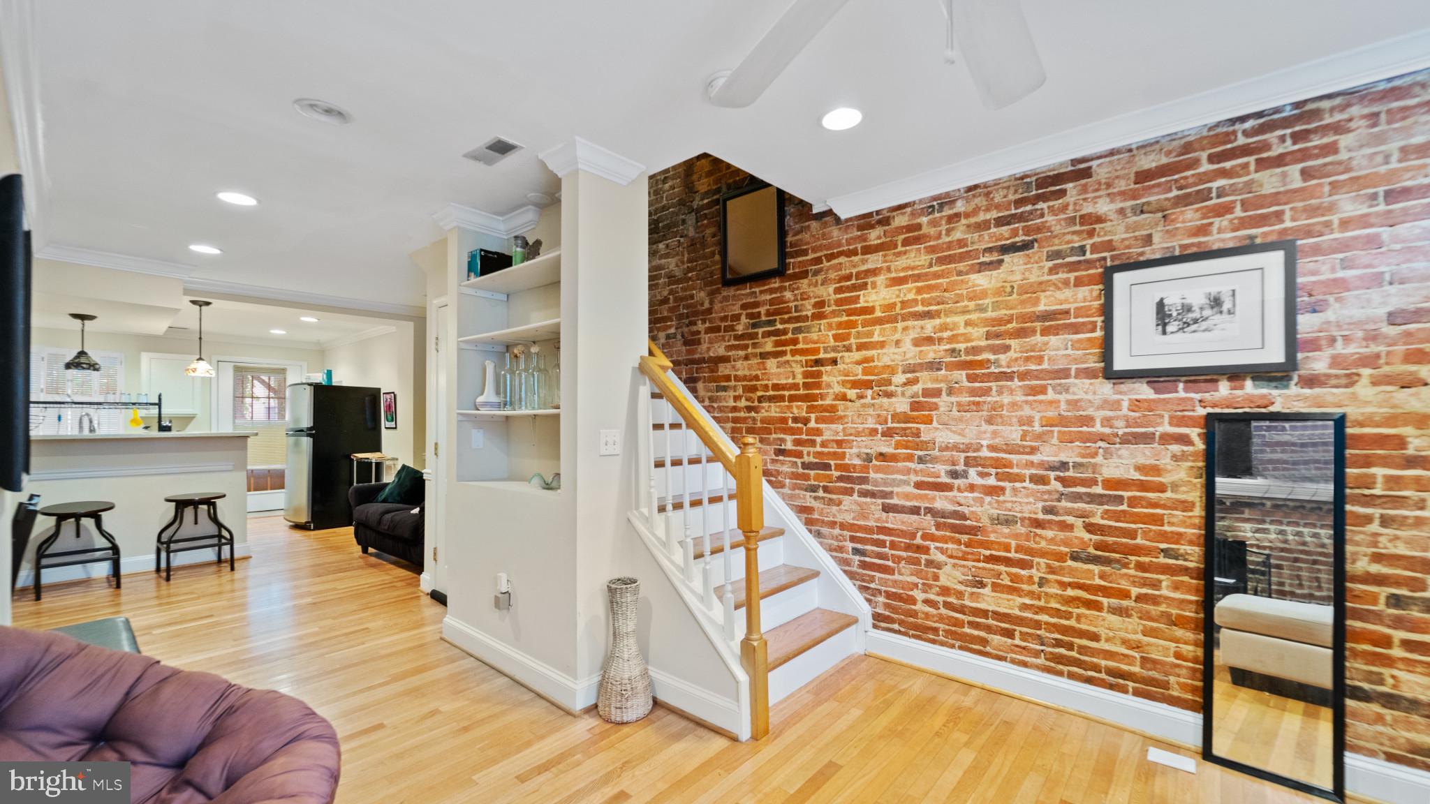 PIGTOWN HISTORIC DISTRICT - Residential Lease