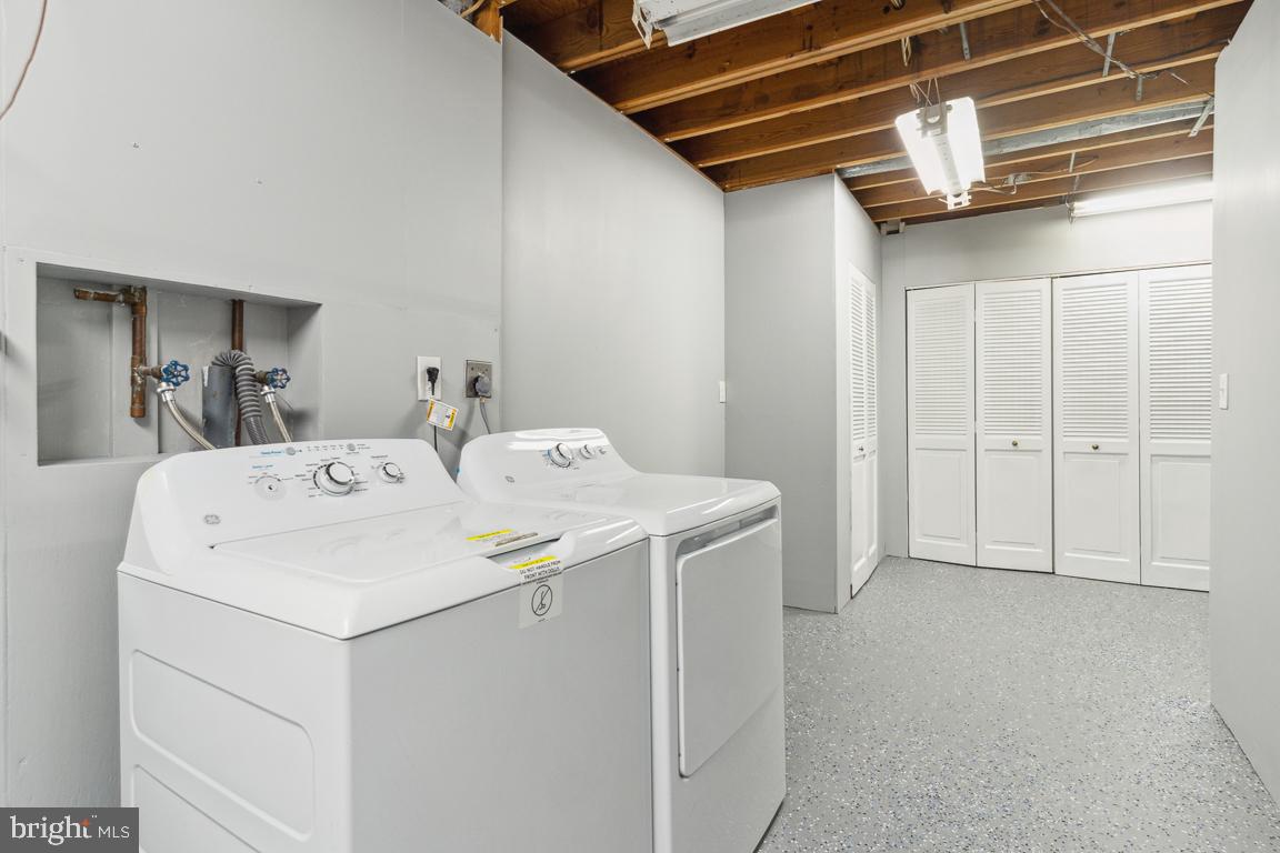 BRANDYWINE COUNTRY - Residential