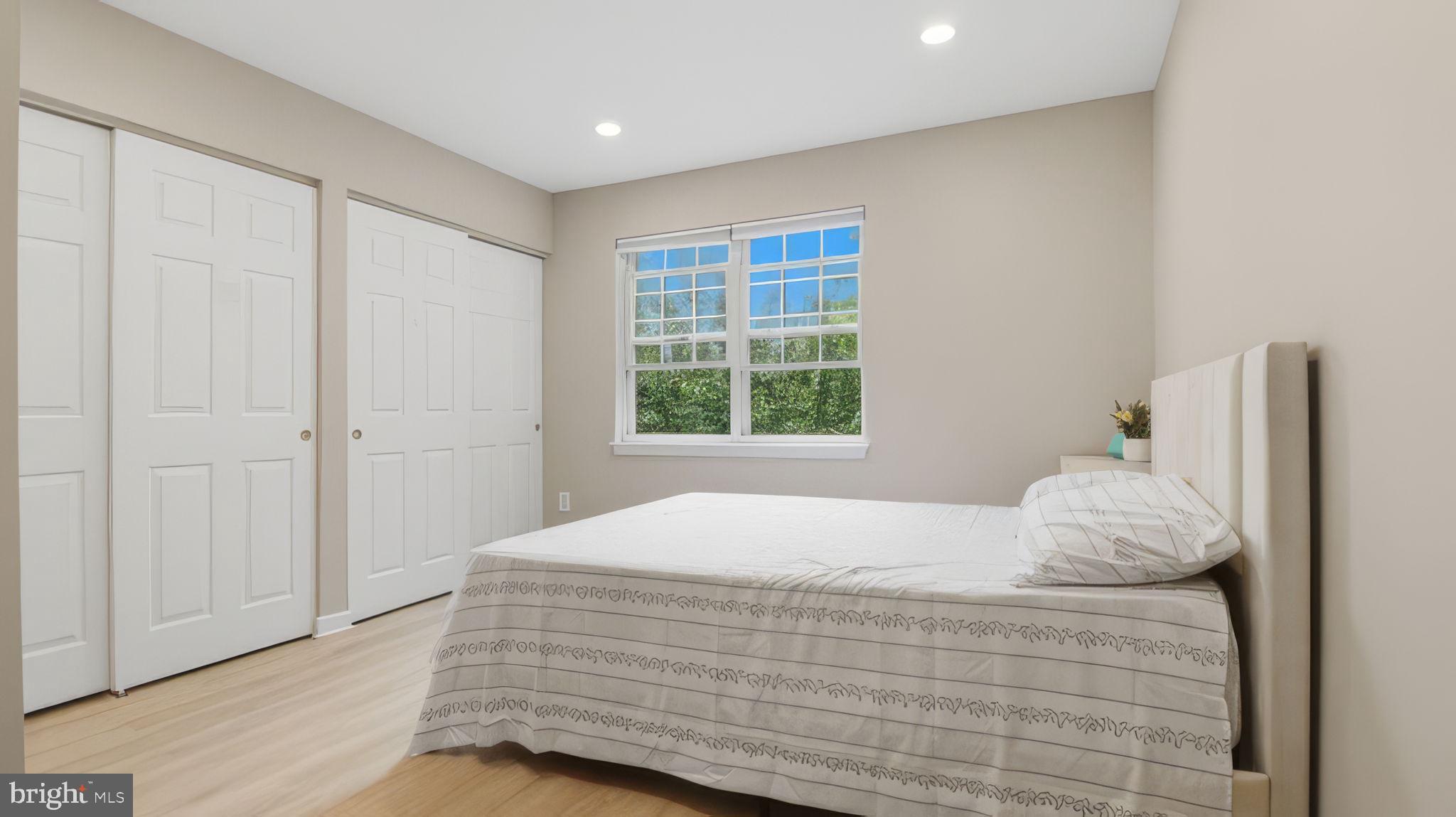 VILLAGE OF LONG REACH - Residential