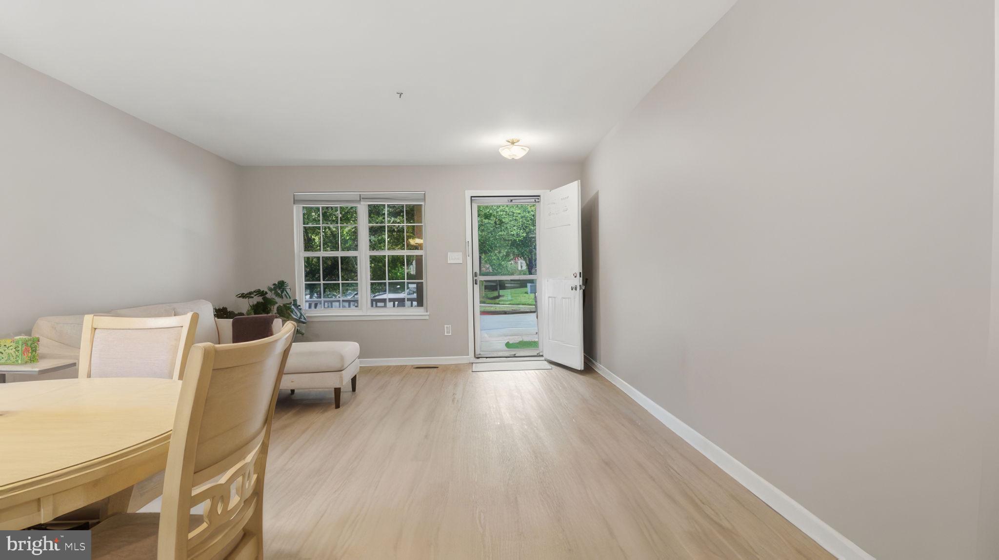 VILLAGE OF LONG REACH - Residential