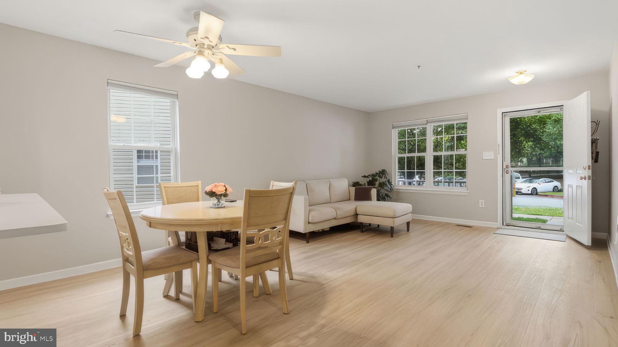 VILLAGE OF LONG REACH - Residential
