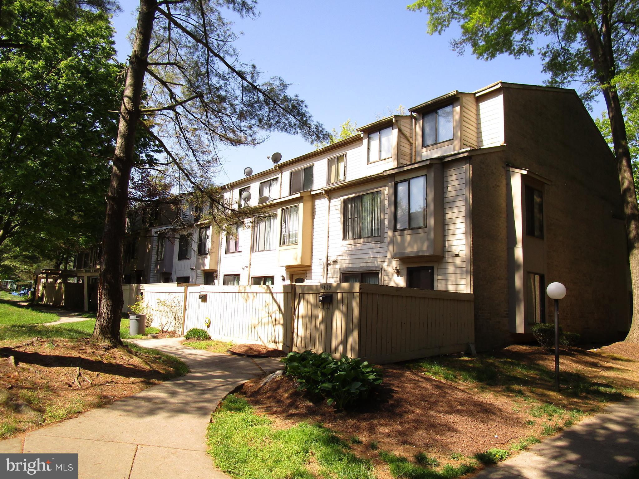 MONTGOMERY VILLAGE - Residential Lease