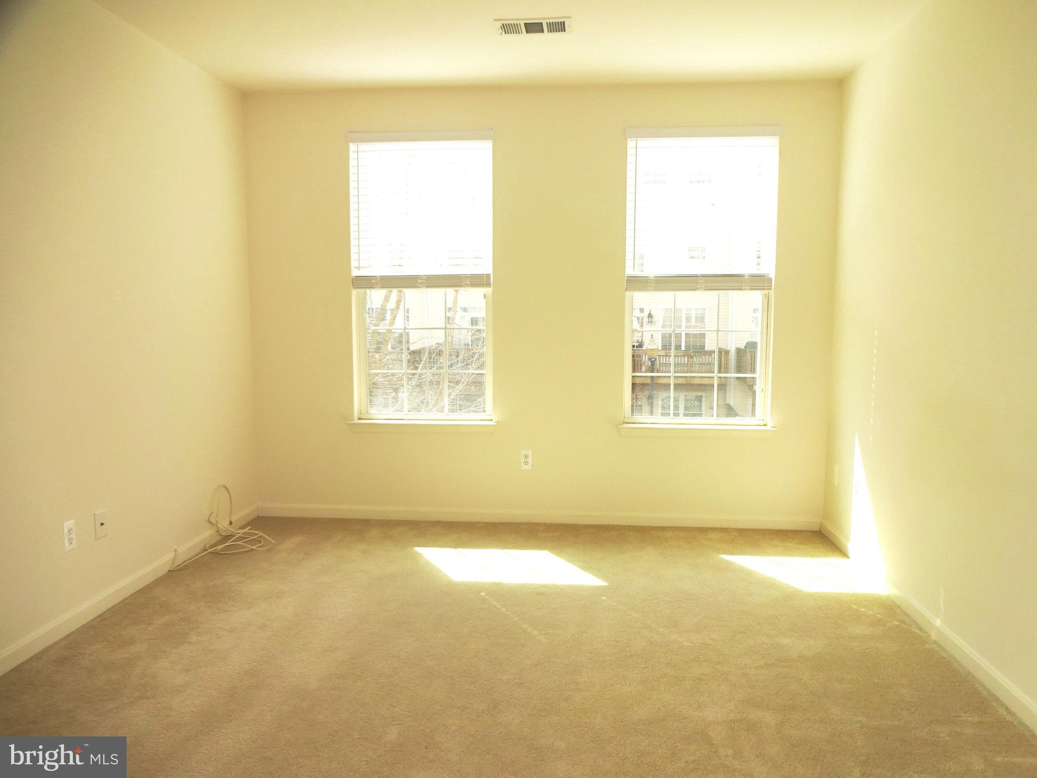 MAIN STREET - Residential Lease