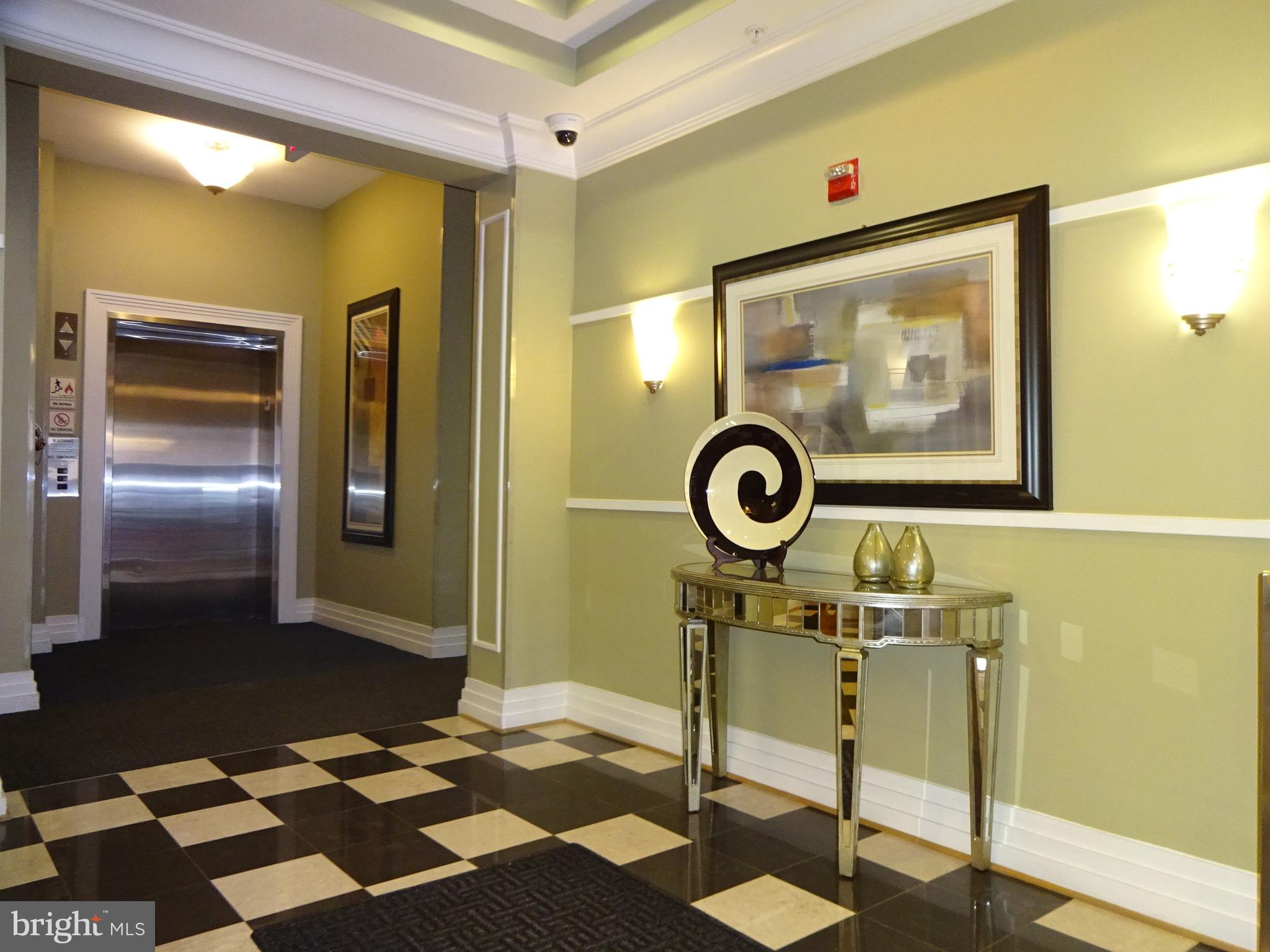 MAIN STREET - Residential Lease