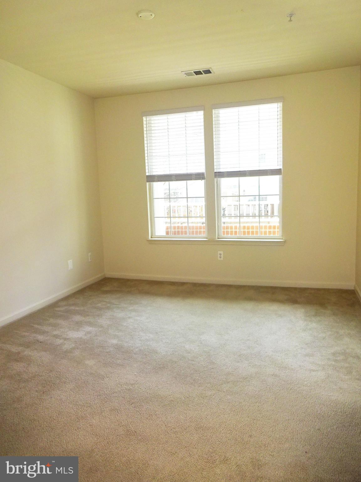 MAIN STREET - Residential Lease