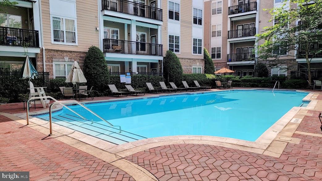 FITZ AT ROCKVILLE TOWN C - Residential