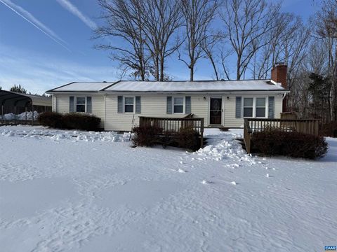 Homes For Sale - 291 Arrow Head Ln Ln<br/> PALMYRA, VA 22960