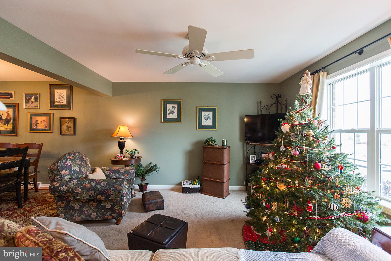 KISSEL HILL COMMONS - Residential