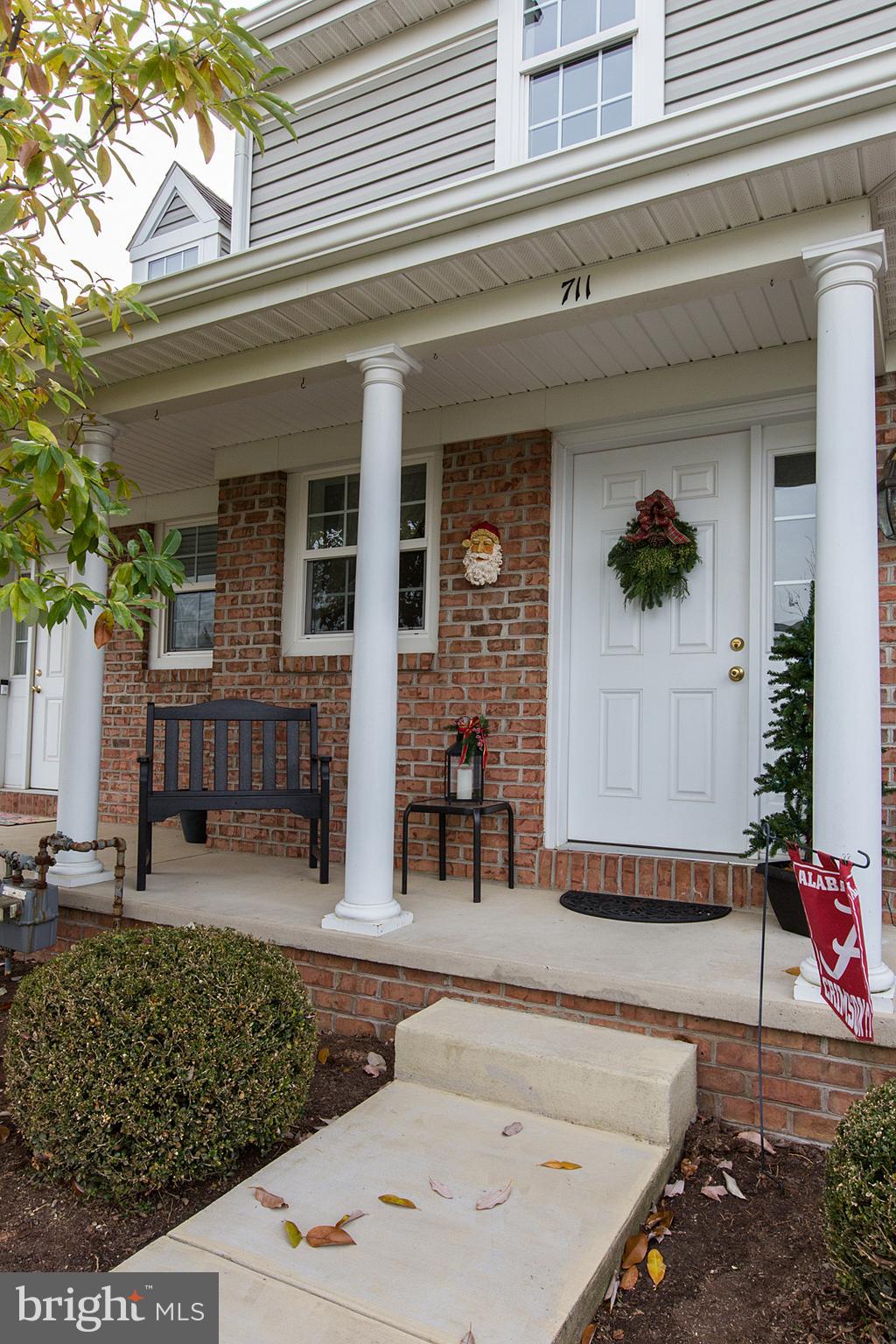 KISSEL HILL COMMONS - Residential