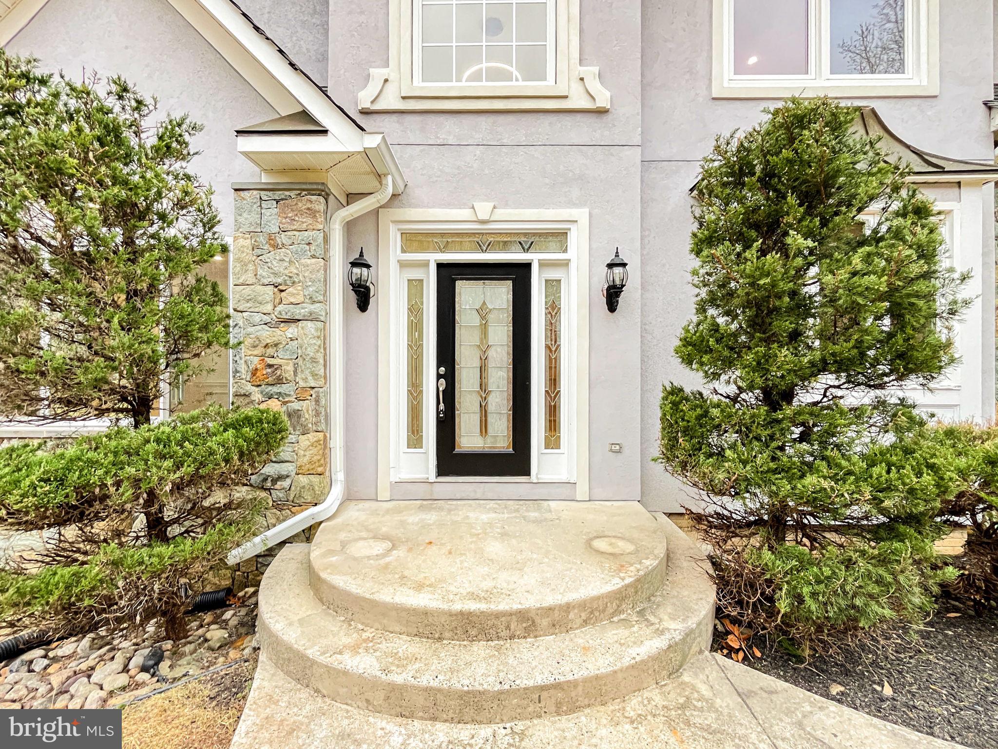 23900 HAWKINS CREAMERY COURT