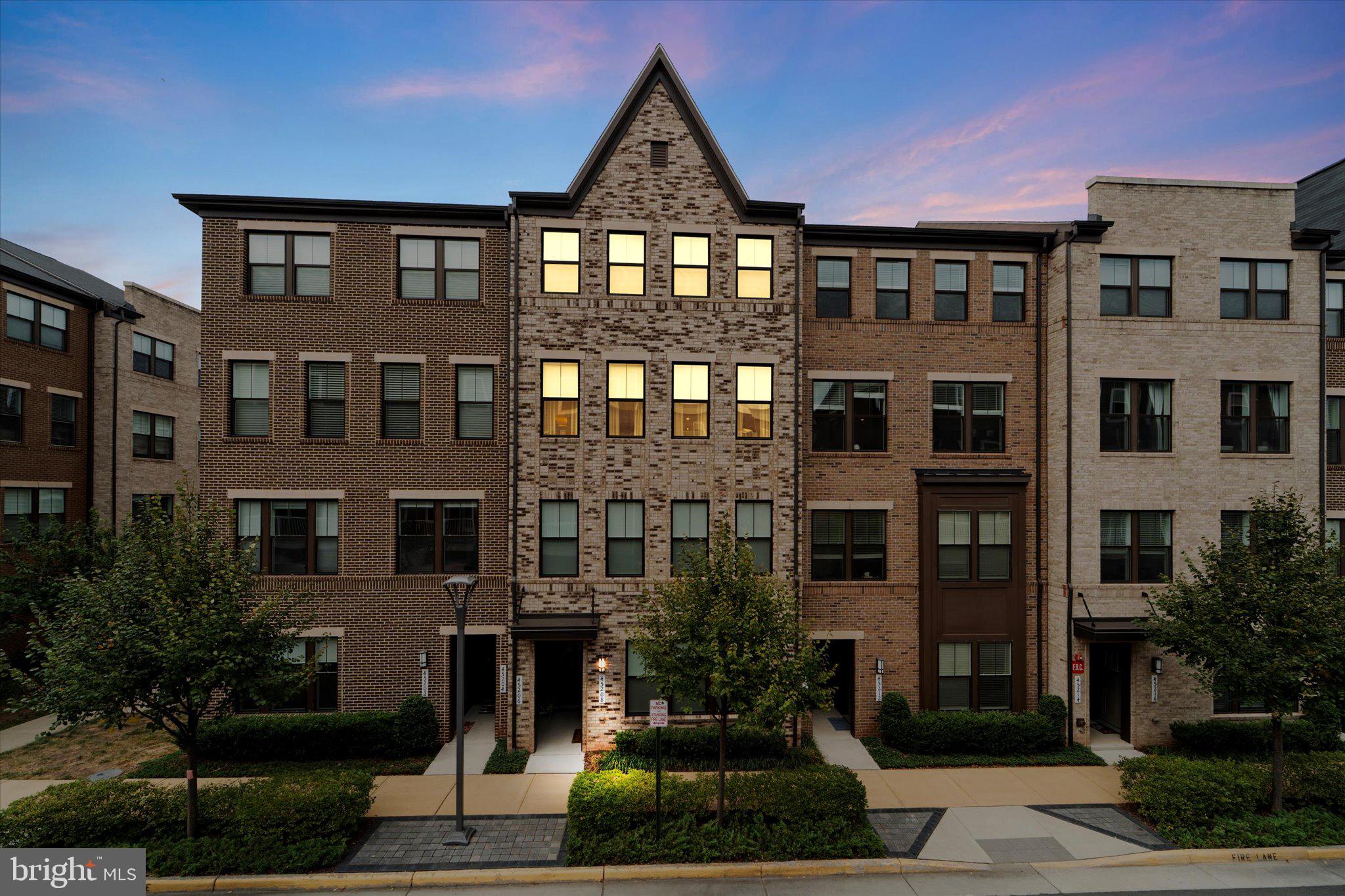 45206 LETTERMORE SQUARE