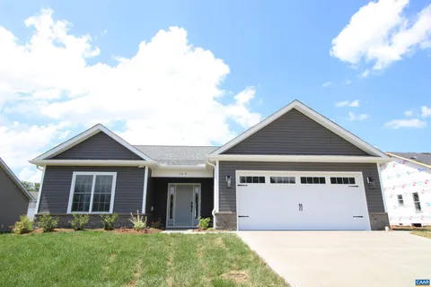 169 Langley Dr, Waynesboro, VA MLS: 664412