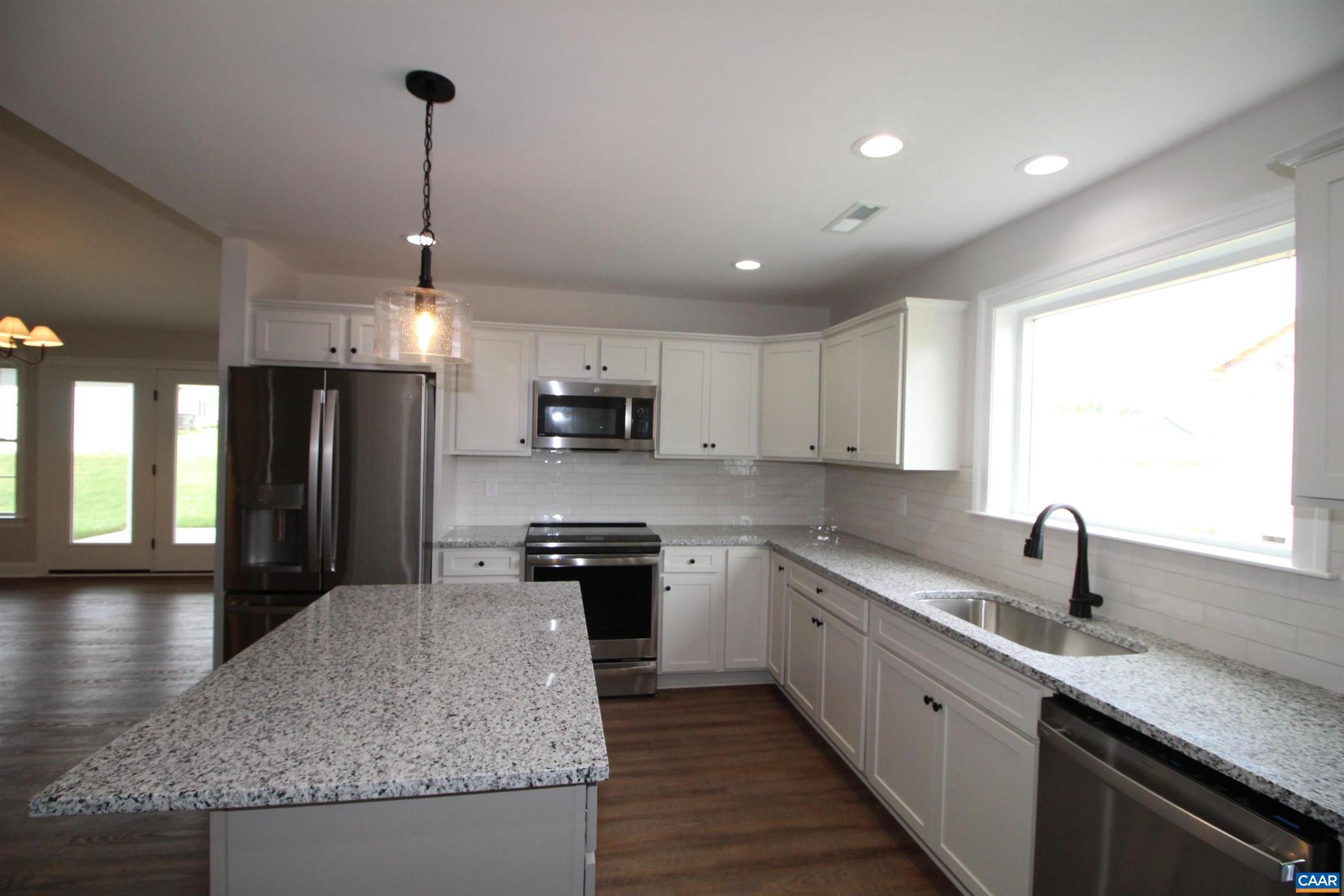 169 LANGLEY DR