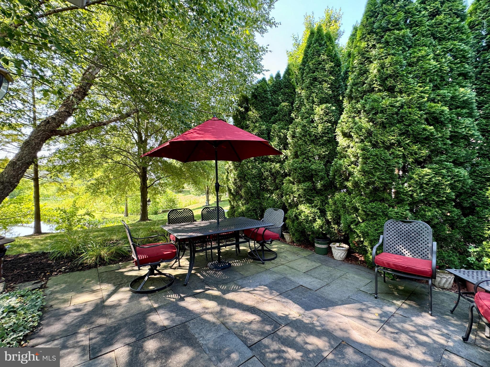 SYMPHONY VILLAGE AT CENTREVILLE - Residential