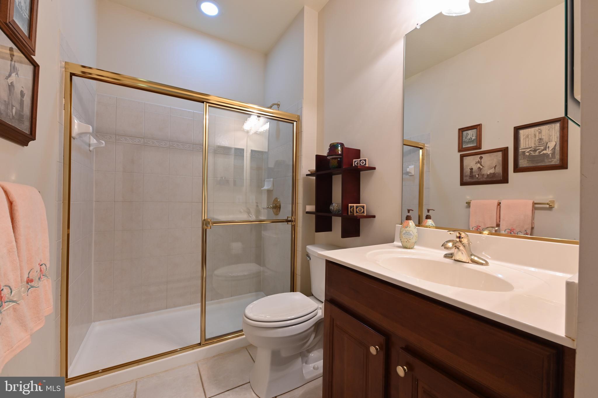 SYMPHONY VILLAGE AT CENTREVILLE - Residential