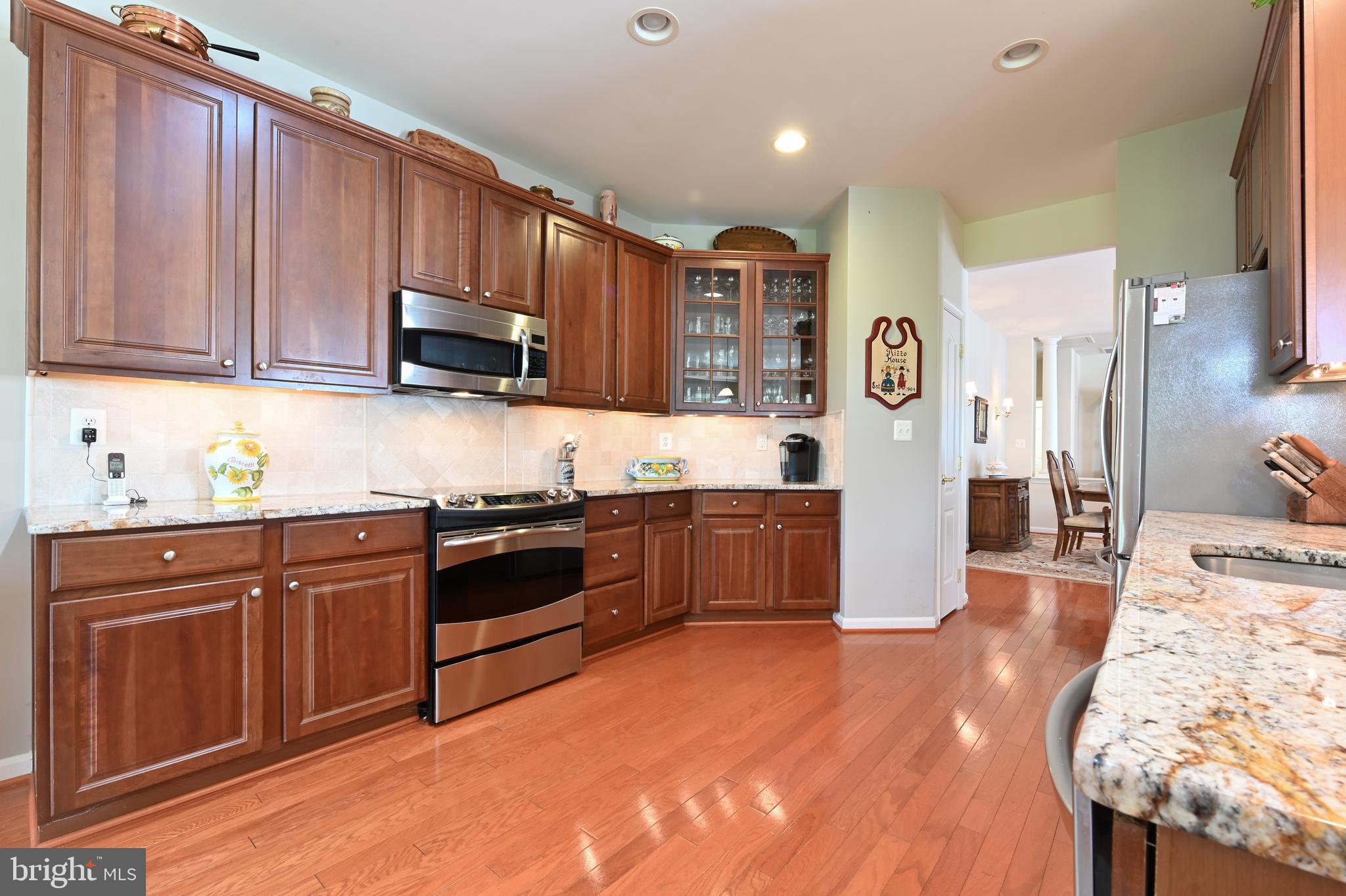 SYMPHONY VILLAGE AT CENTREVILLE - Residential