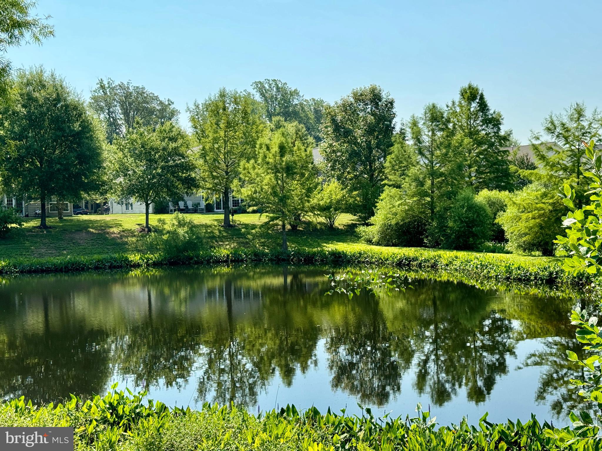 SYMPHONY VILLAGE AT CENTREVILLE - Residential