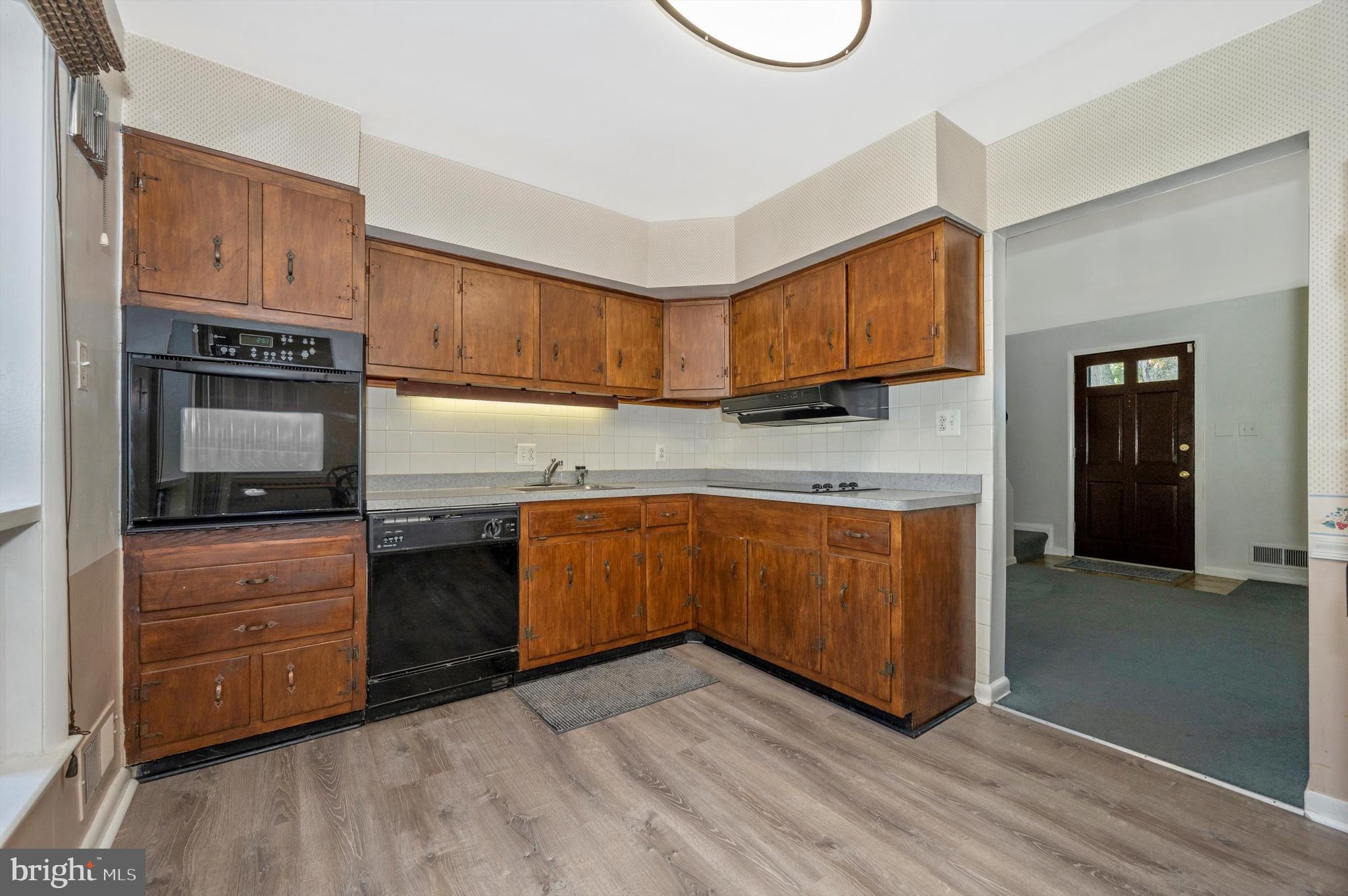 CONN AVE PARK - Residential